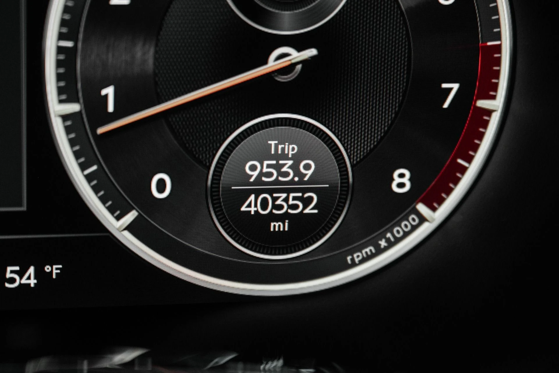 mph053_3185798131_Used_2022_Bentley_Flying_Spur_V8_1761057059_6b4e7049eb