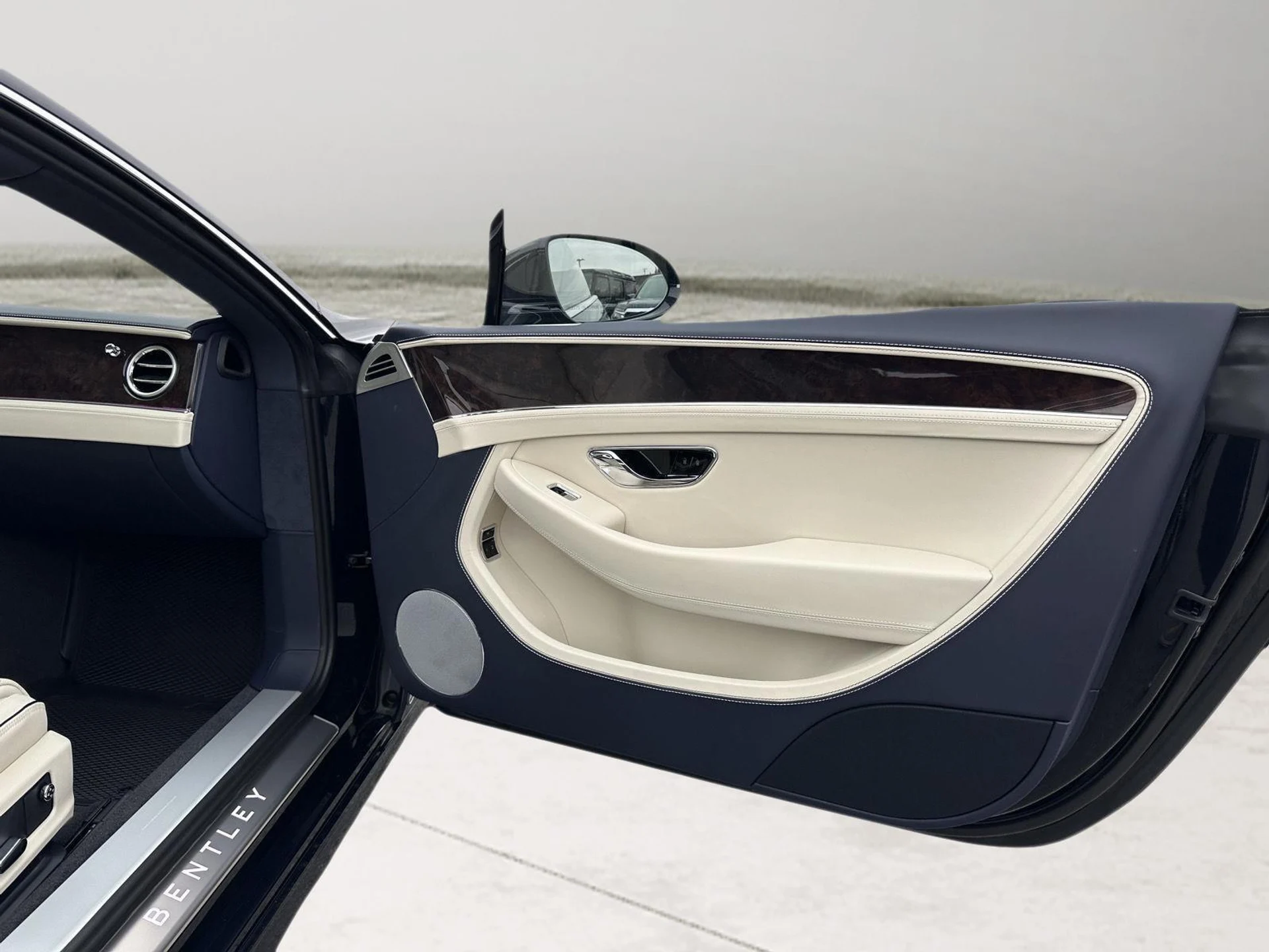 mph053_3214017577_2c0a7dd16abbc1b4c1f099fb92ff6949_fe9fbebd77