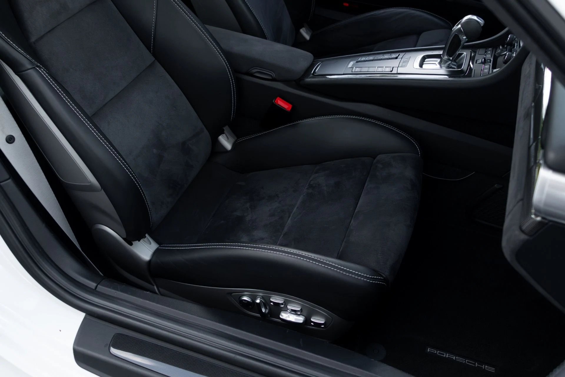 mph053_3215401368_Used_2016_Porsche_911_GT_3_RS_1761756649_b2094951f2