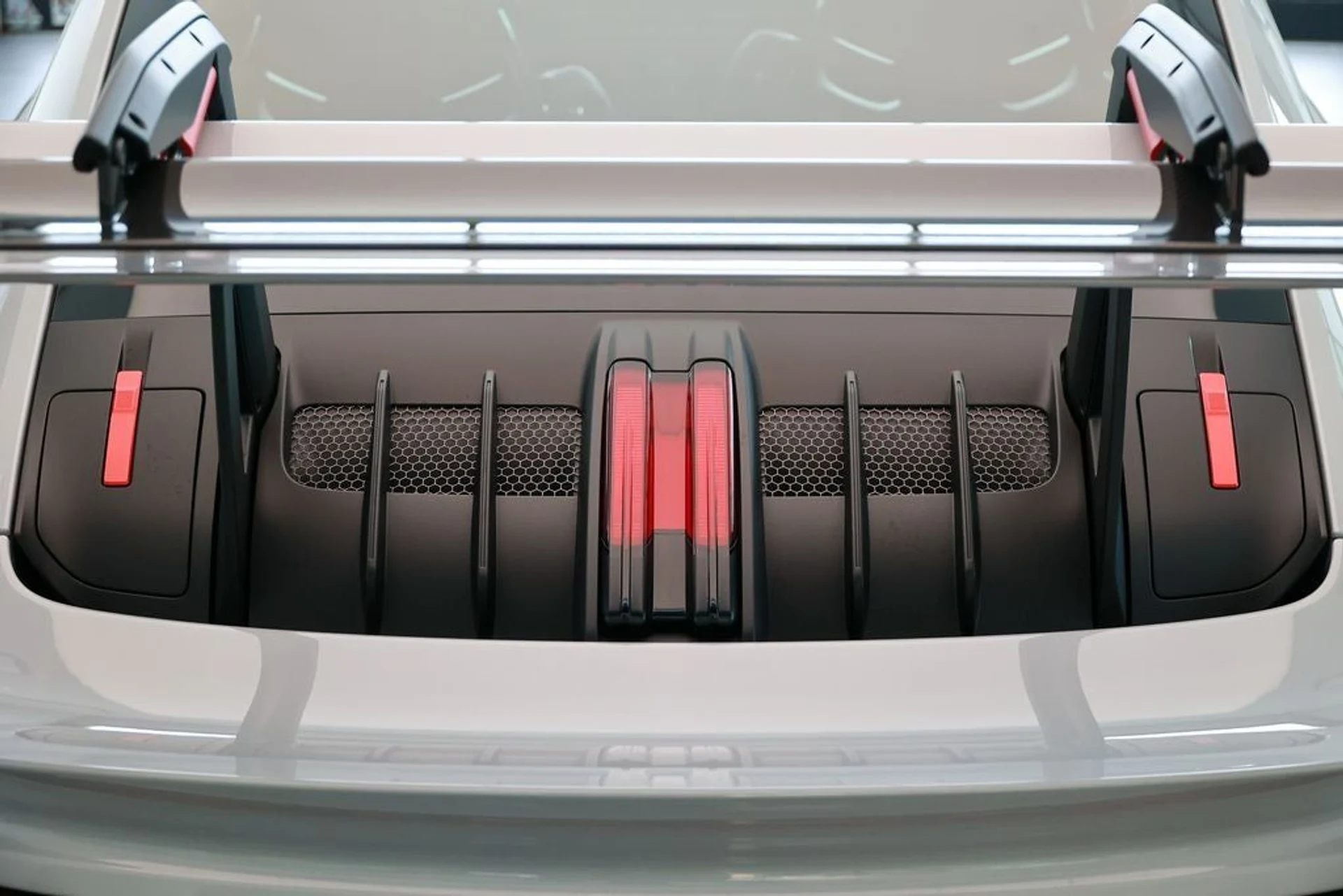 mph053_3227889895_54_4eb2509e36