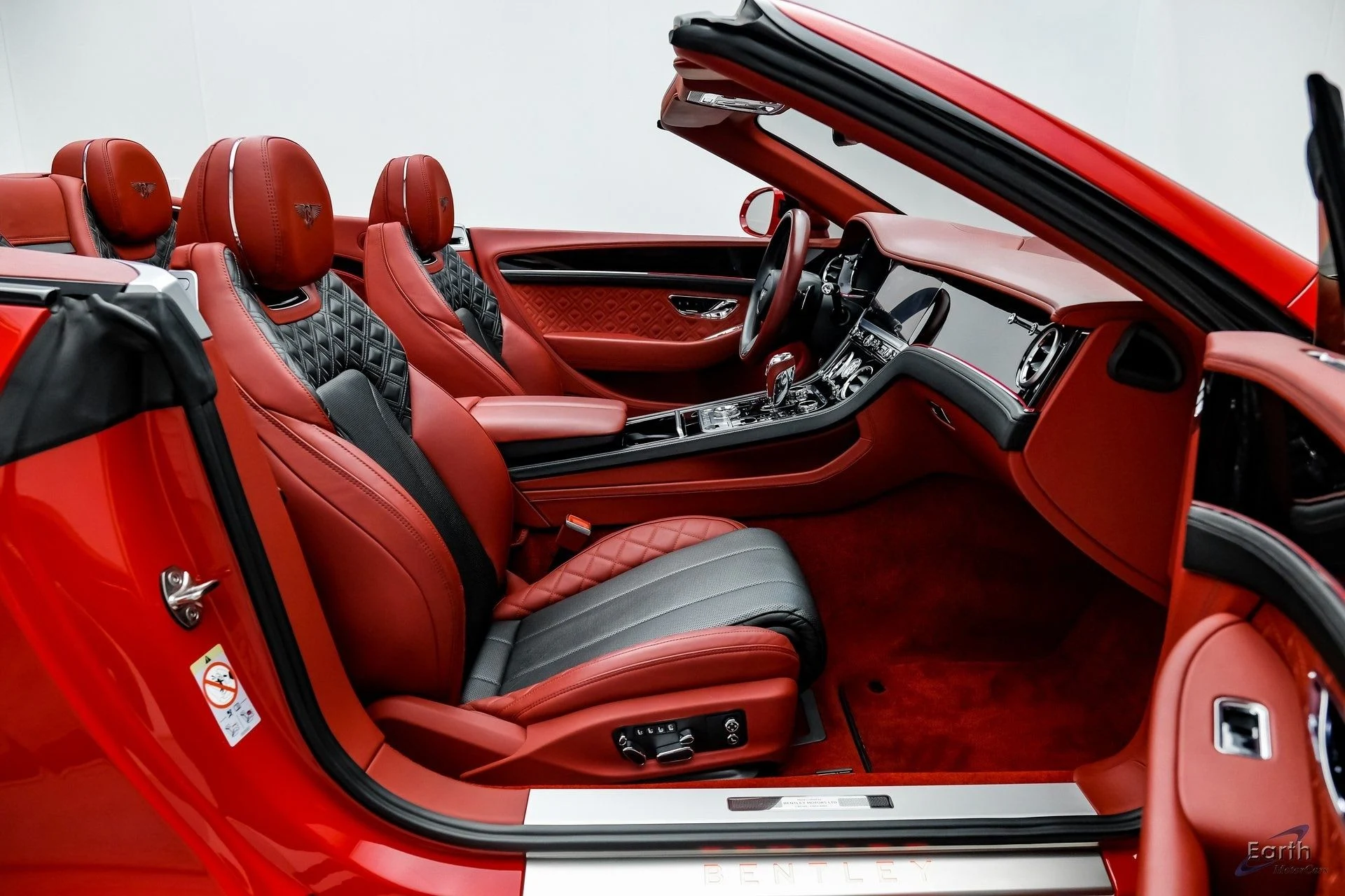 mph053_3228730262_293779f7fa2493234dbe520c258b6d59x_cc9dd86b10