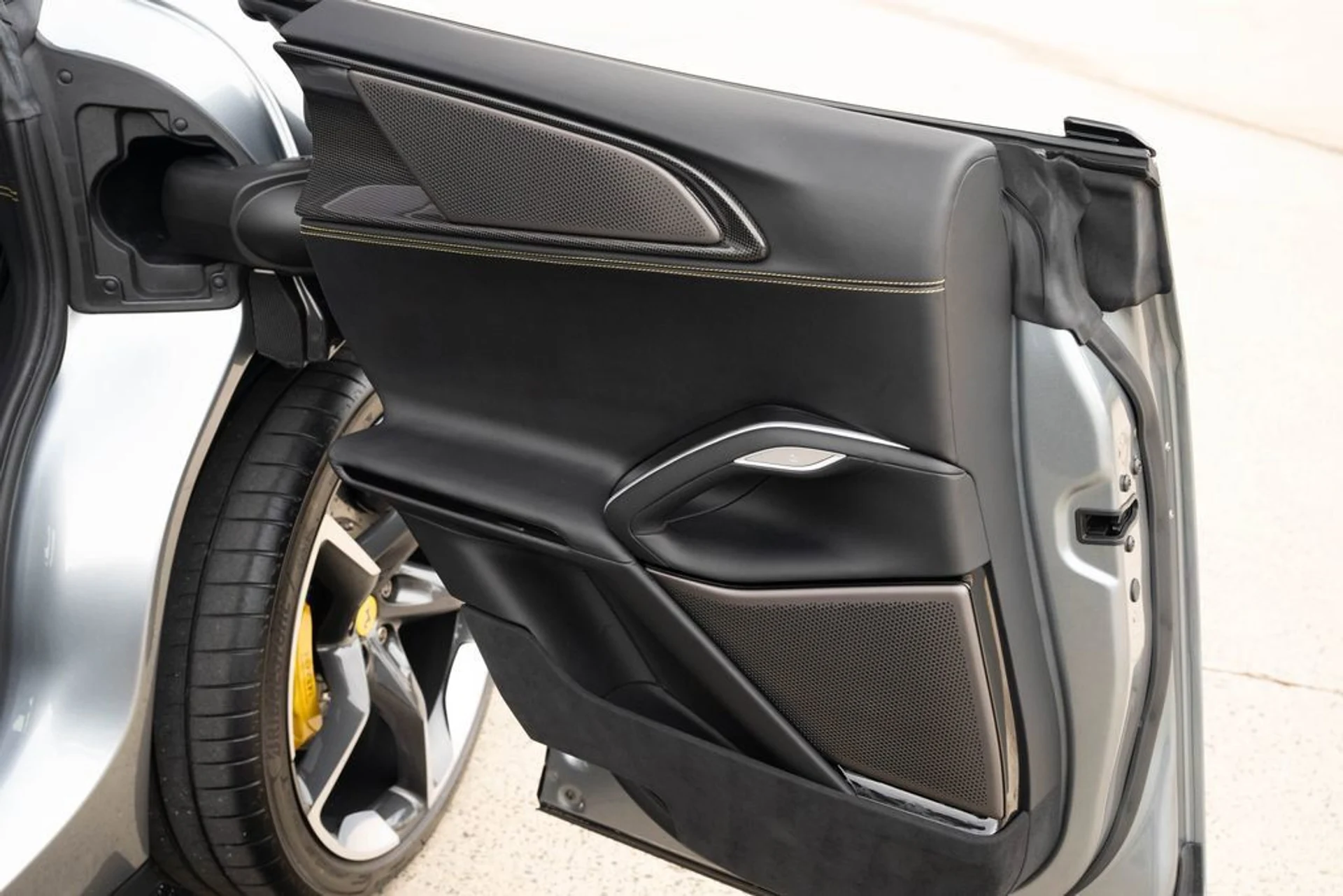 mph053_3232758106_b700917172c049b49af84fb9a58fb873_b1b2ccb4a3