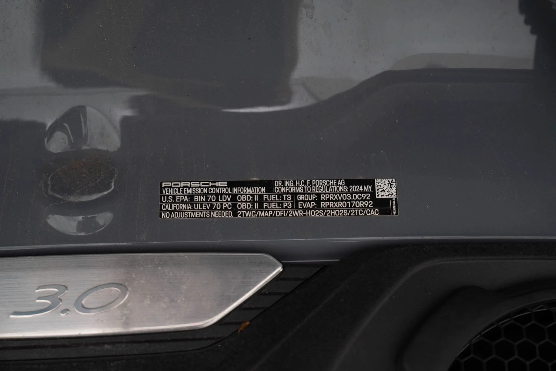 mph053_3240971130_Used_2024_Porsche_911_Carrera_1774628154_701c5ce9b2