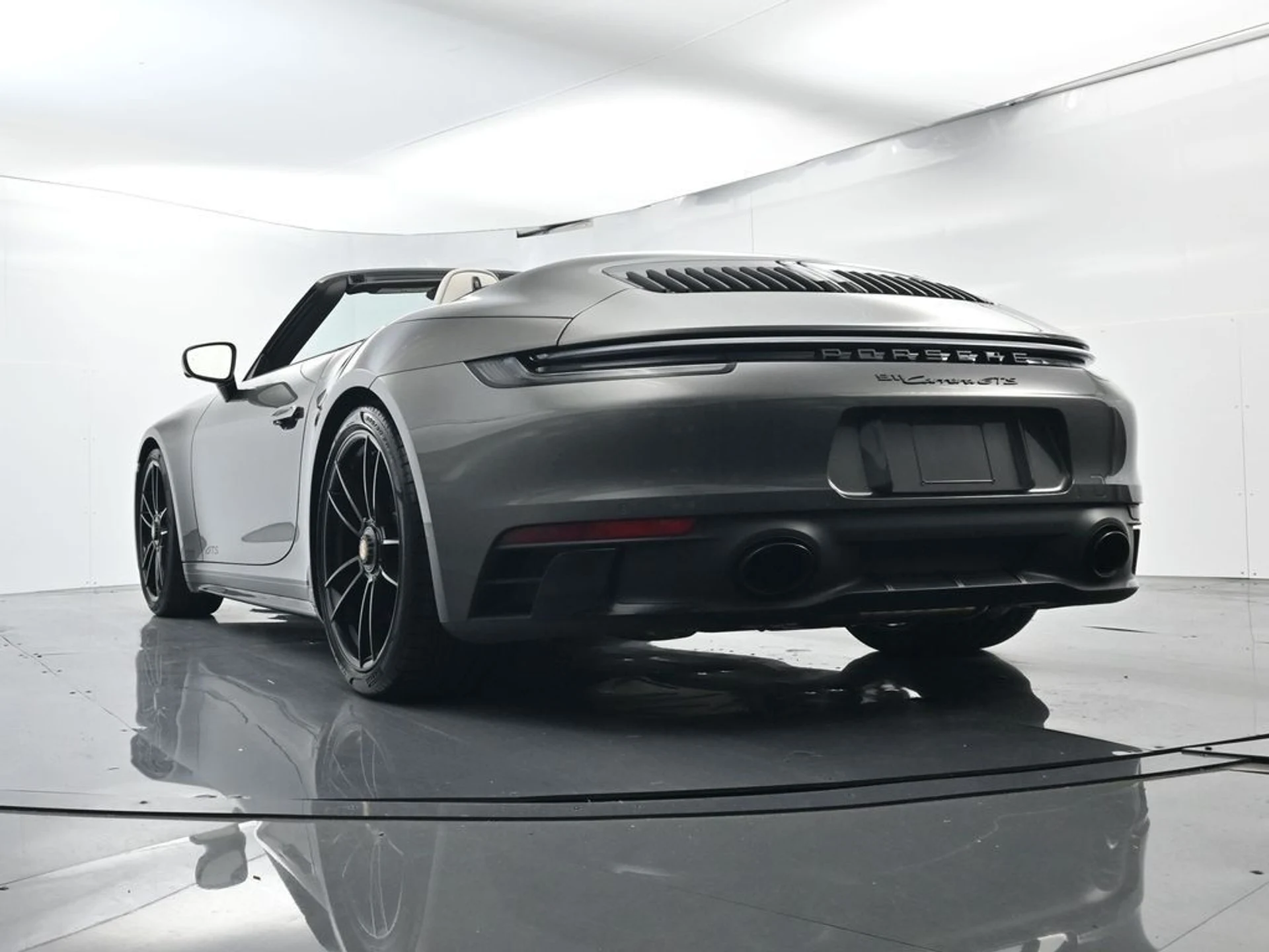 mph053_3274910851_2433599d004c9919a7c9a652ec5a95c8_64e21e8c7b