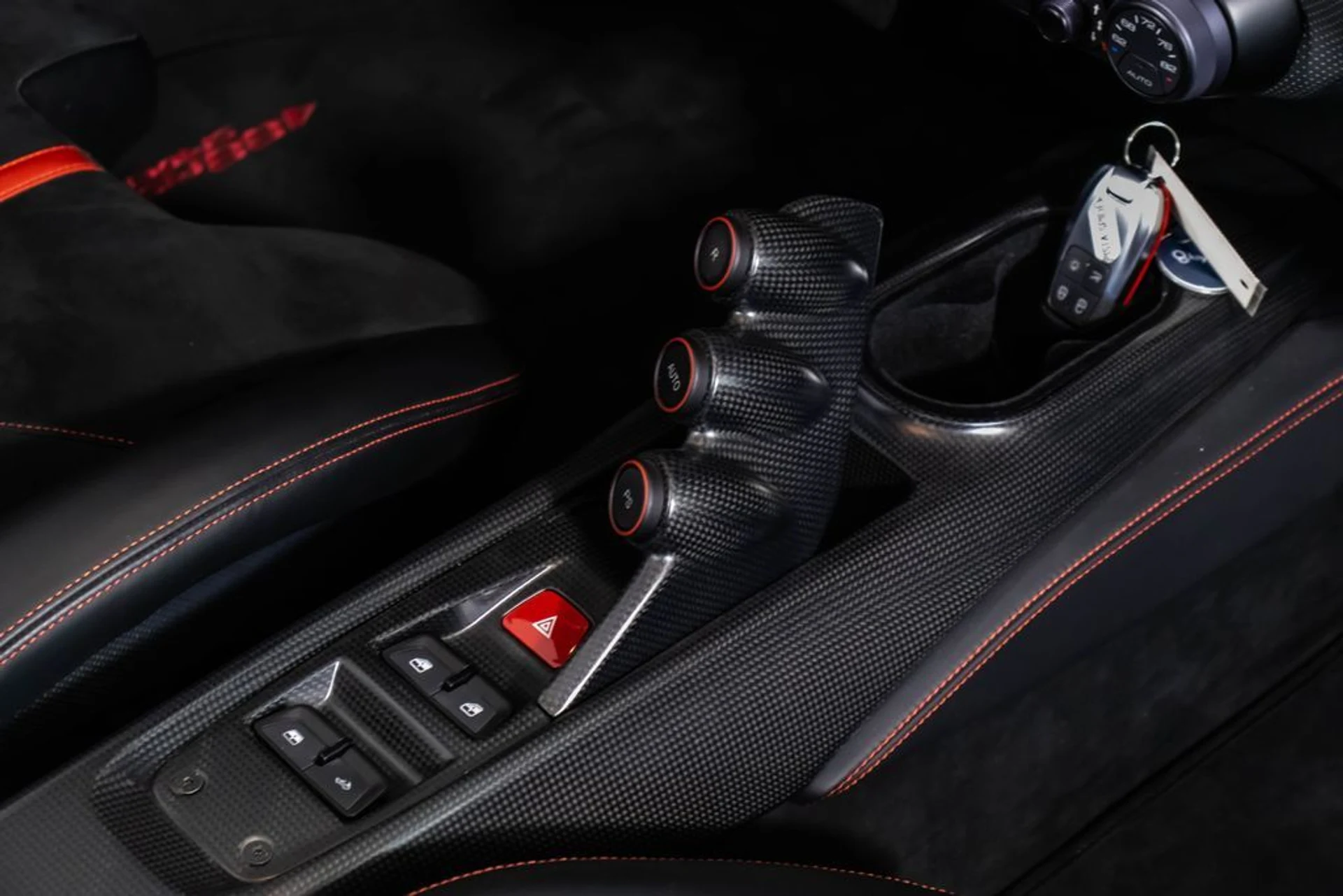 mph053_3282765909_379068b566b8ed792326156d5d07934dx_7173c47e62