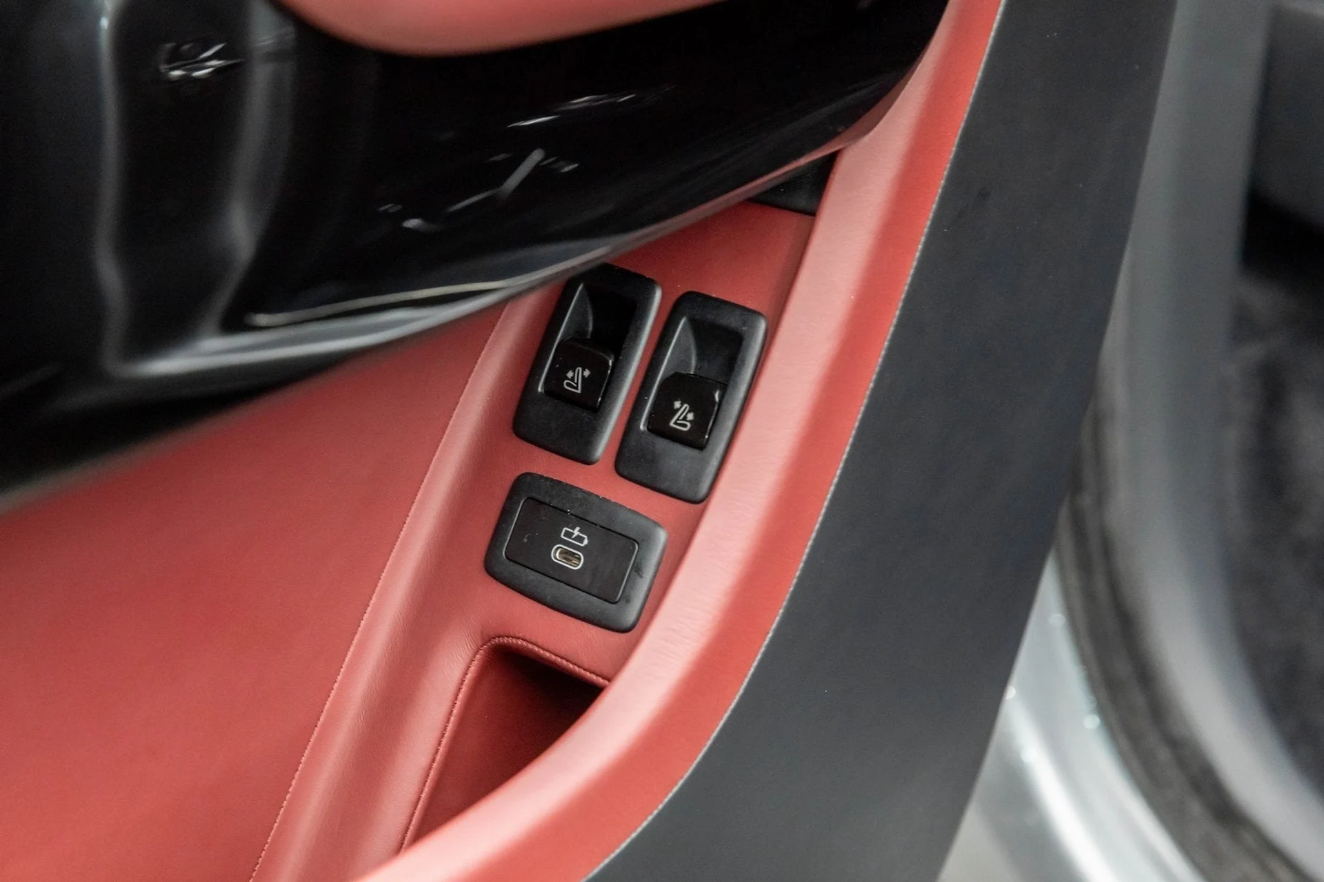 mph053_3289630151_54_9f29a9230d