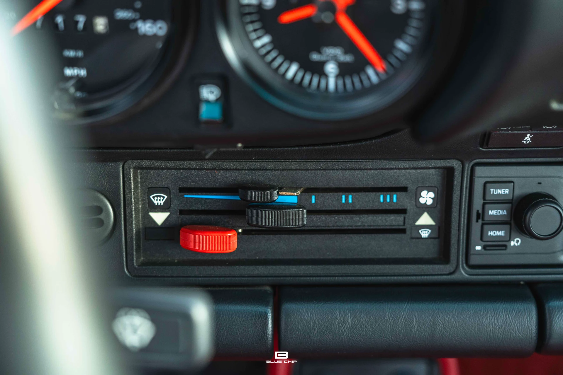 mph053_3296289563_69b06b1dca0595717d0058ff_A7404799_3f3dfe84e7