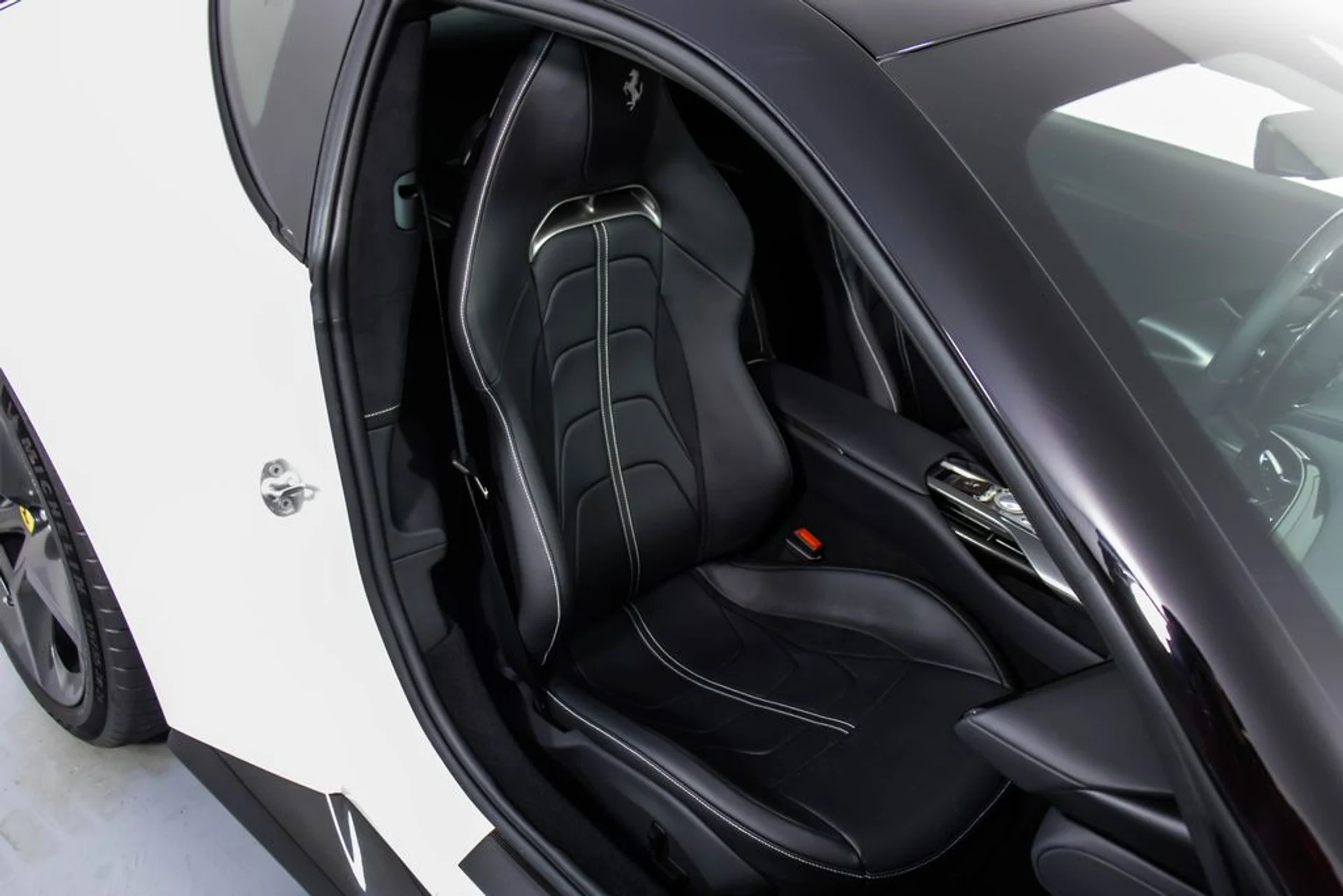 mph053_3308585573_589f64db6c89dd686806ee19f9f44a07x_b0b0326b29