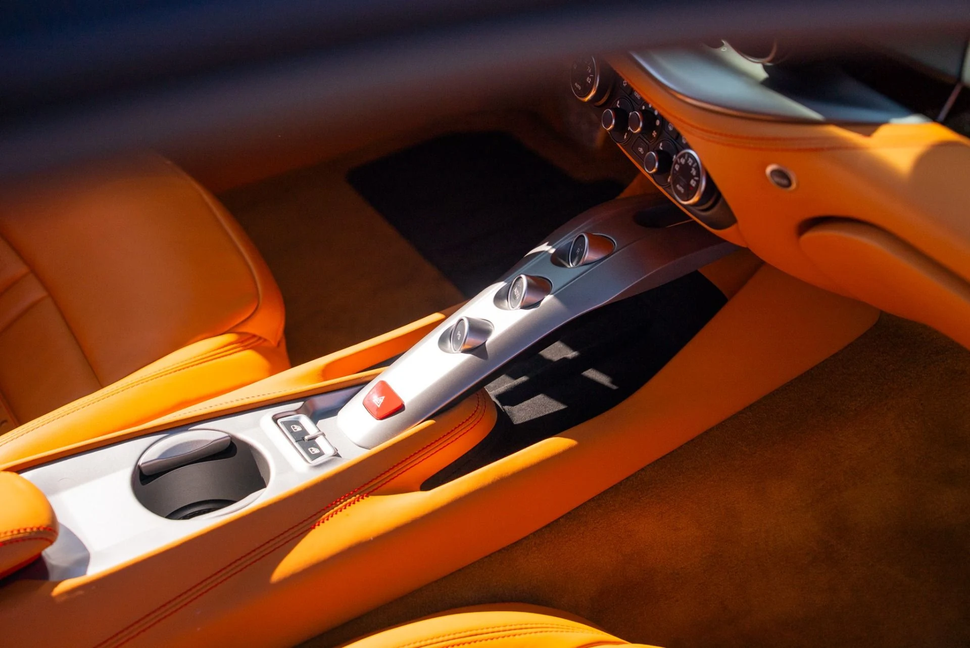 mph053_3309659325_Used_2017_Ferrari_F12berlinetta_1762288743_7786302221