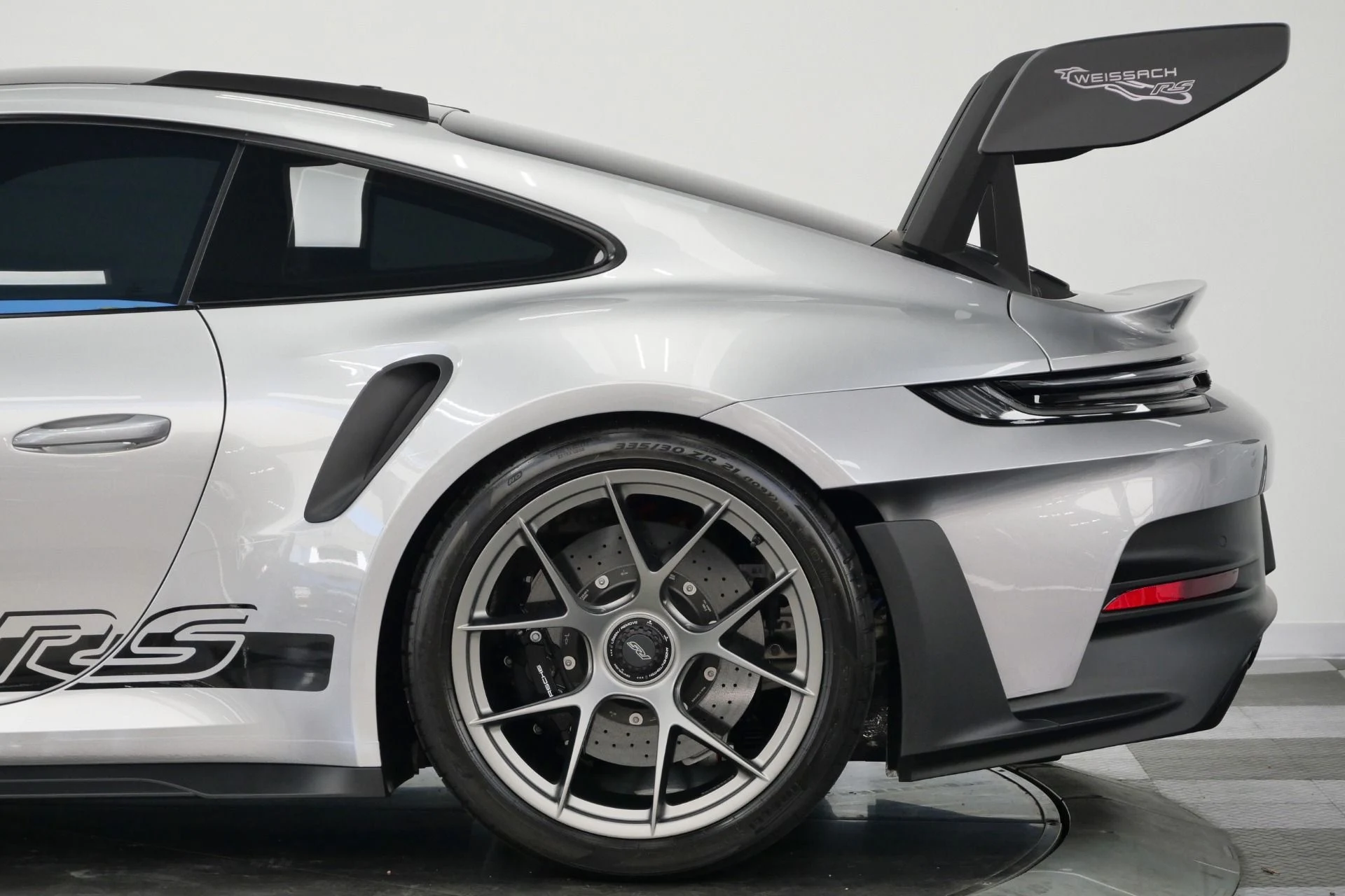 mph053_3315563399_Used_2025_Porsche_911_GT_3_RS_Weissach_Package_Carbon_Ceramic_Brakes_Carbon_Fiber_Seats_1778172422_98f499fdb0