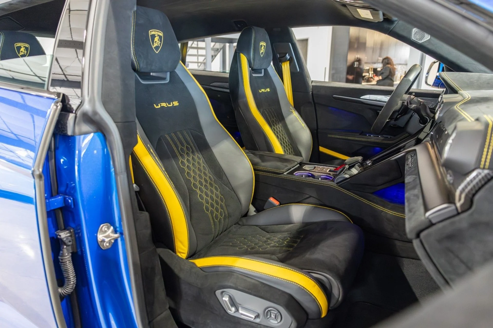 mph053_3320915211_Dg_7477b1b14e