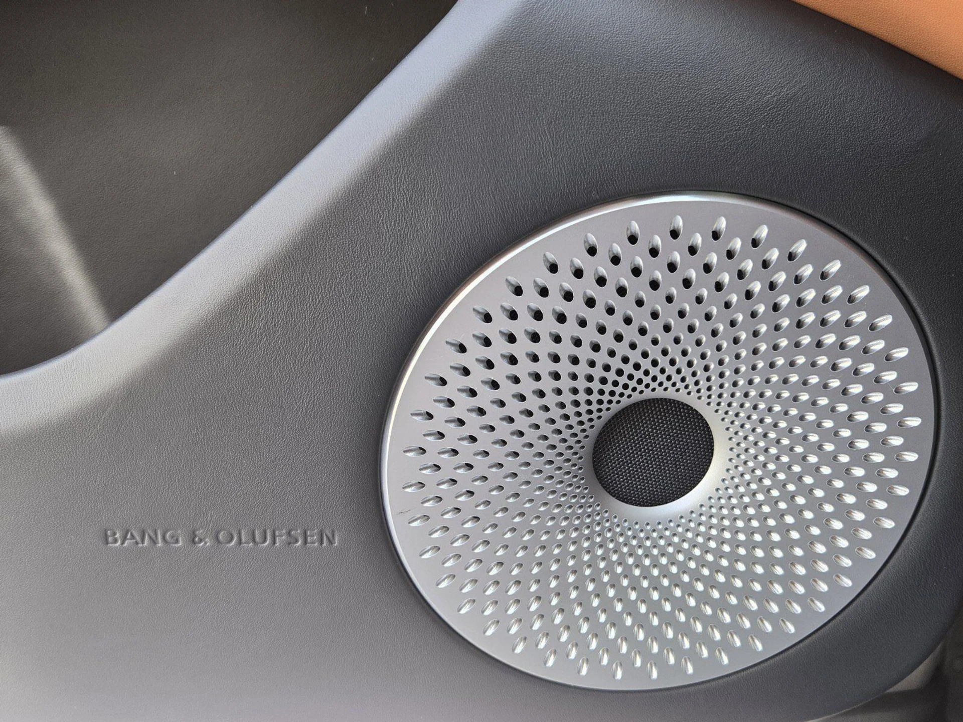 mph053_3333858925_71ecf45314b8751d2b296e68bc697471x_cbf9600ab3