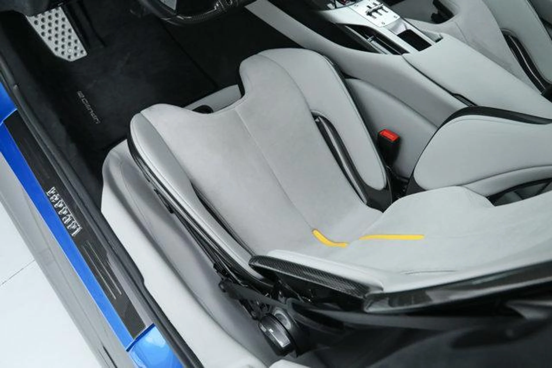 mph053_3474519188_h_Xh8f_Chj_Z_Pk1mi0m_Q6_ZLV_Xkx_QRY_240b36624c