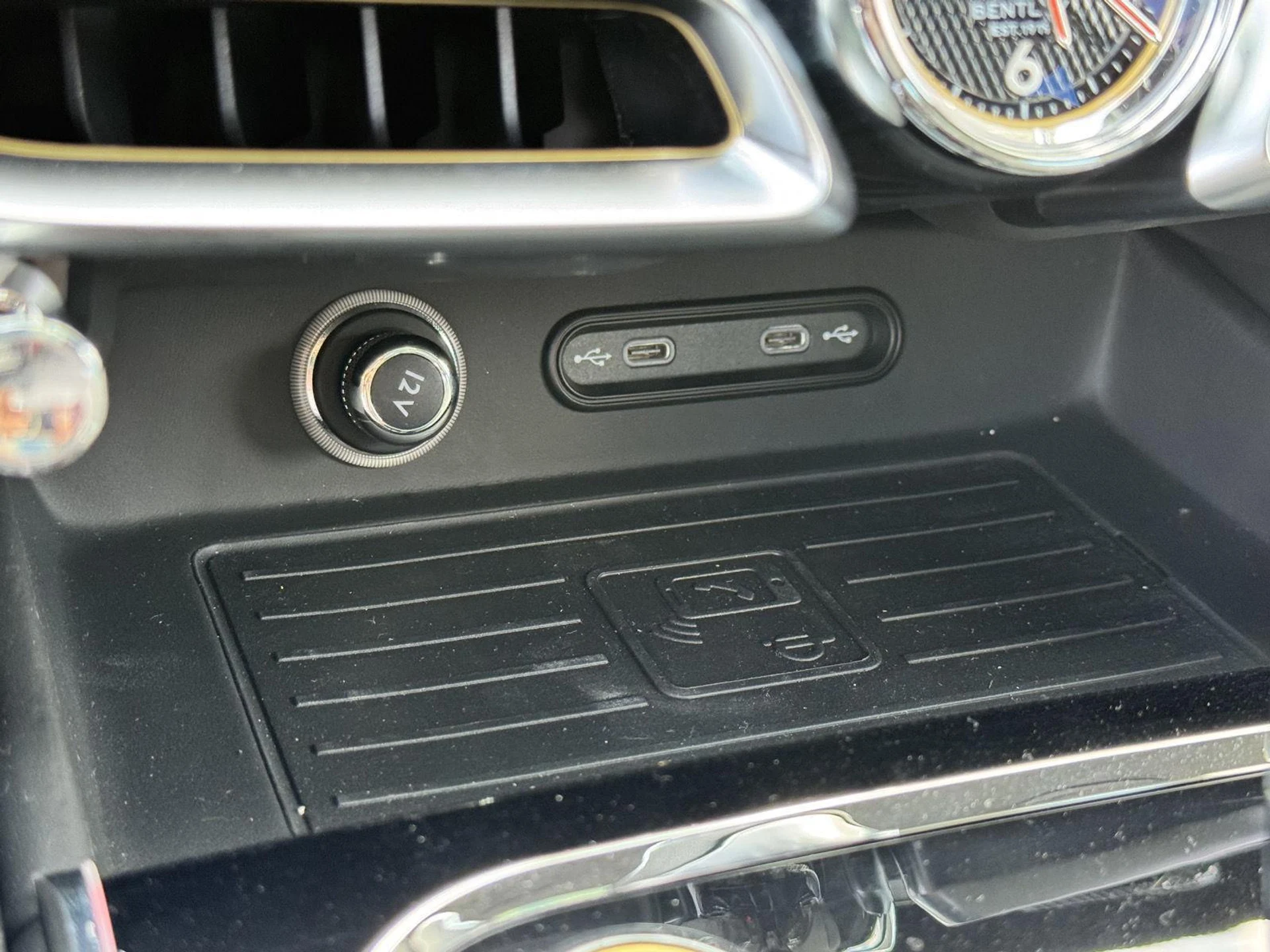 mph053_3537309538_7ff349c64bbe72db133601c347236a4c_e1d3bd5c5d