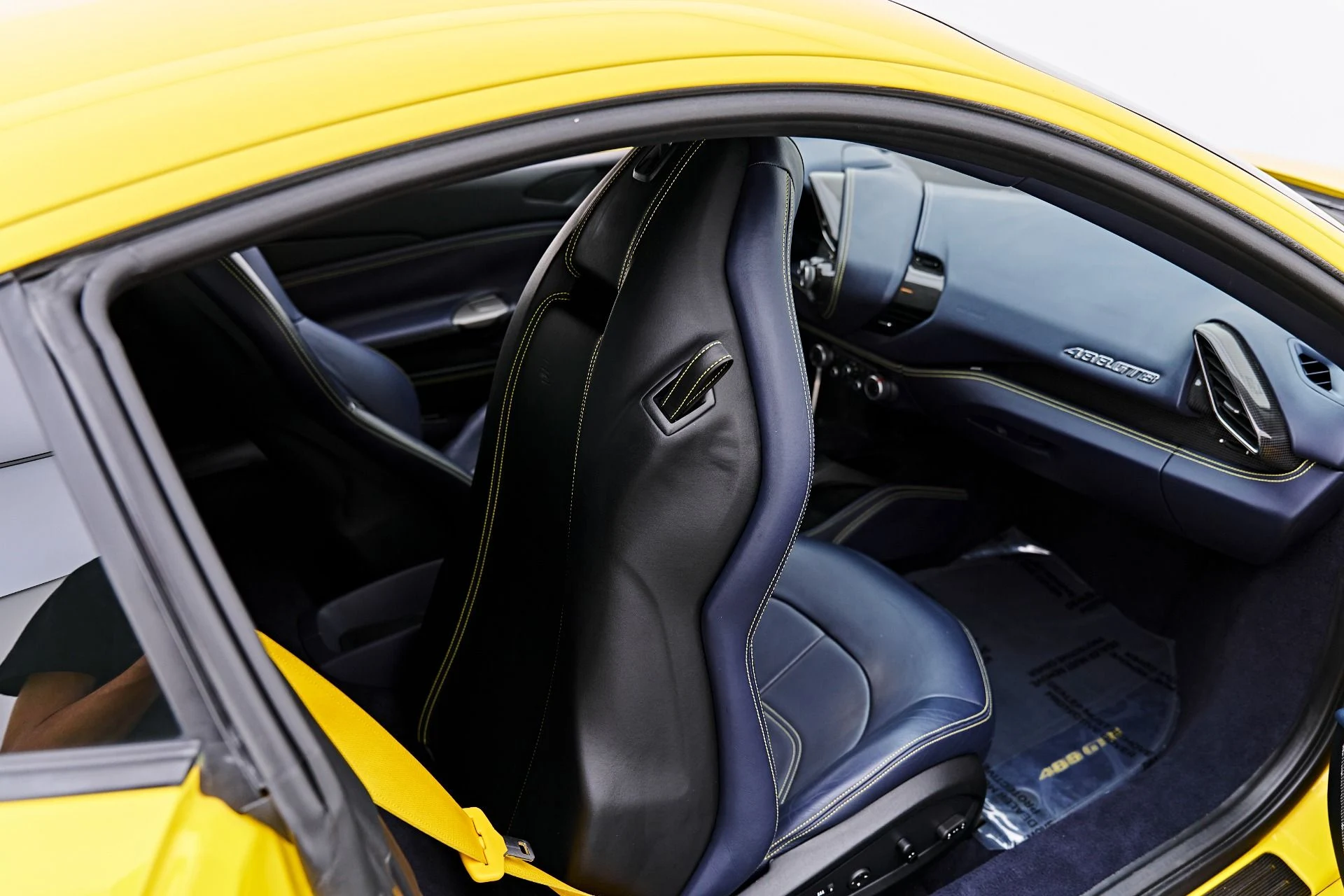 mph053_3579979093_Used_2017_Ferrari_488_GTB_Base_1791401235_7111ca0a72