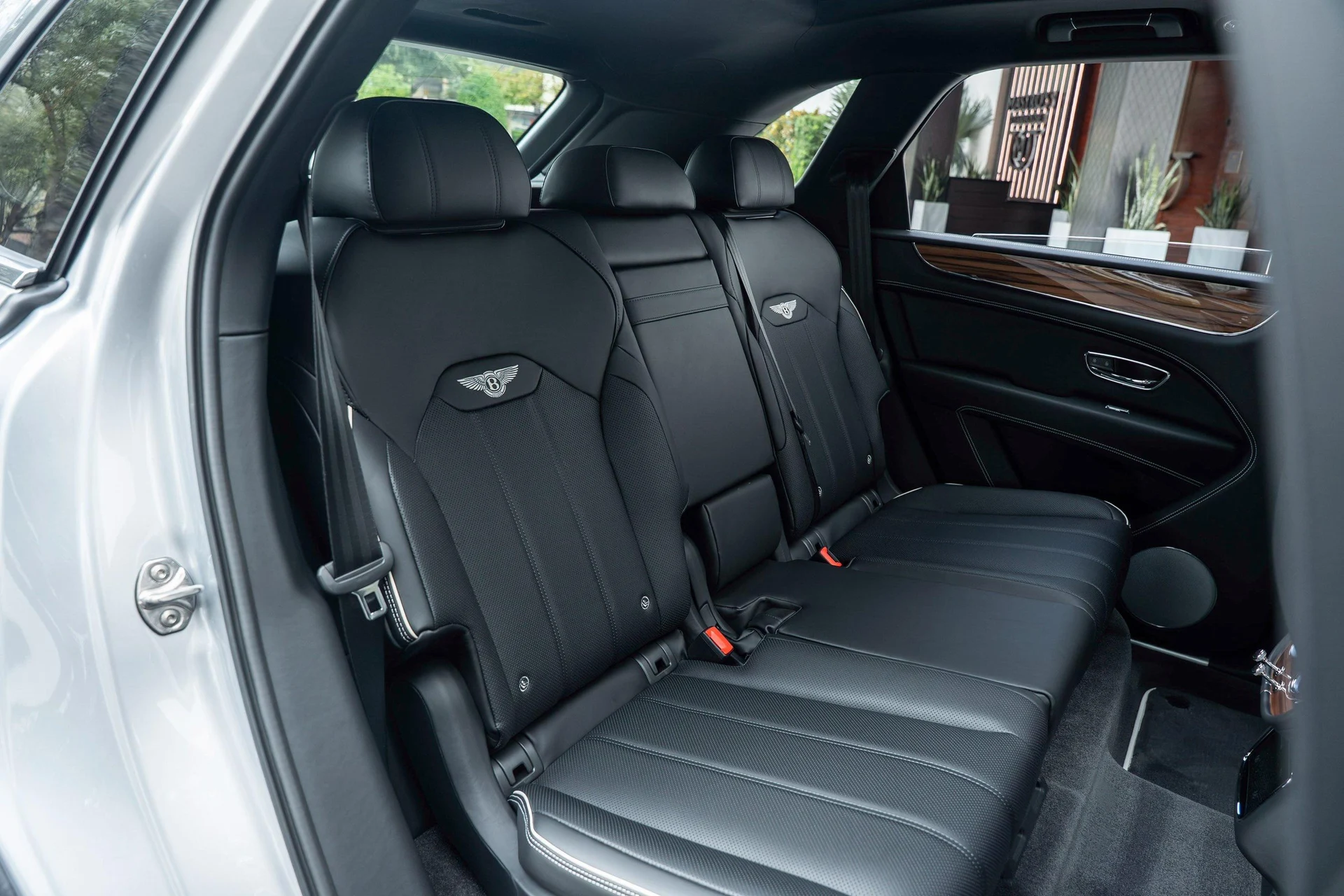 mph053_3605016637_470962005_69254bdf4f45499275381095_4687b53c66