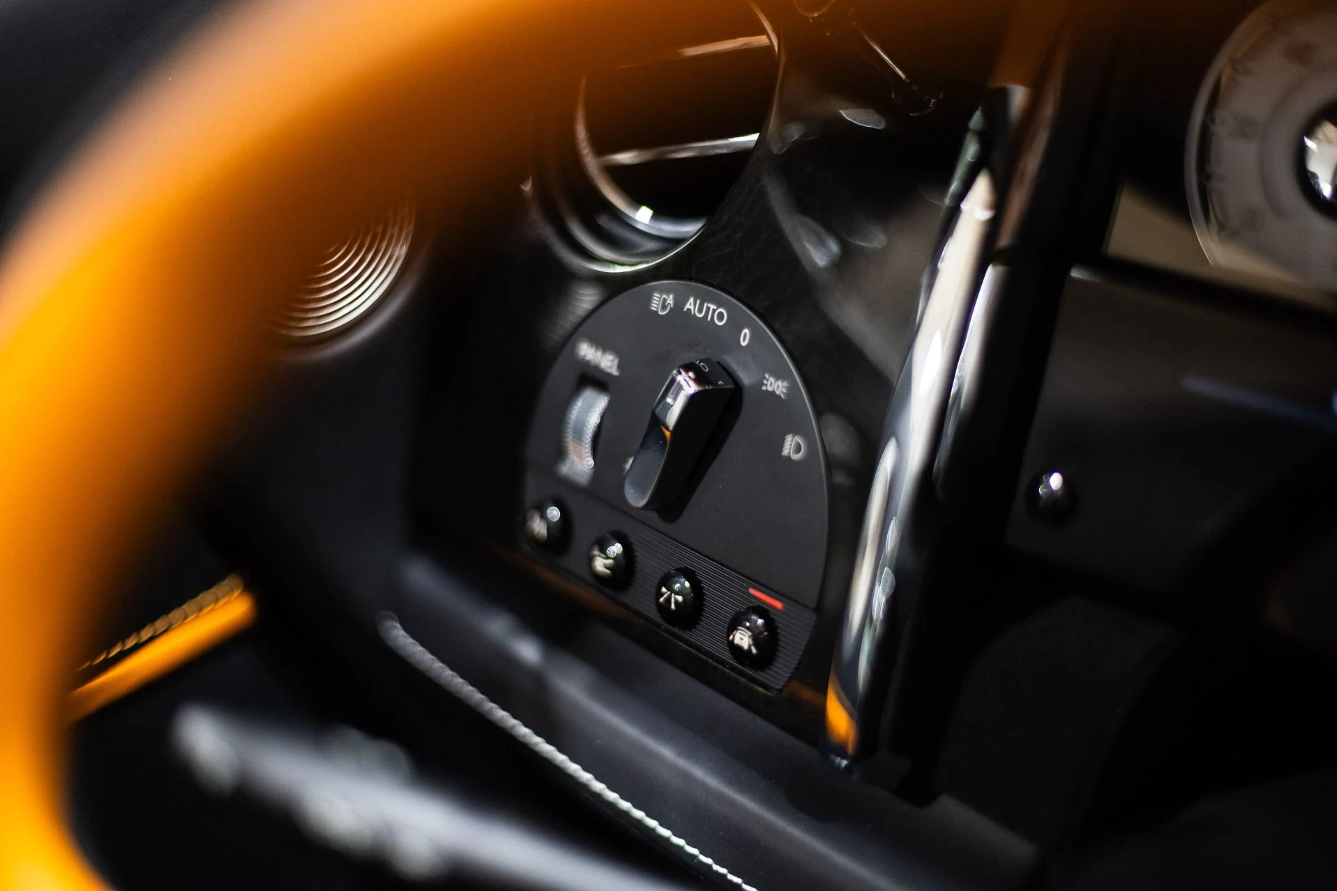 mph053_3629233039_Used_2018_Rolls_Royce_Dawn_1_of_1_Bespoke_Special_Order_Black_Badge_1773760368_0707465e51