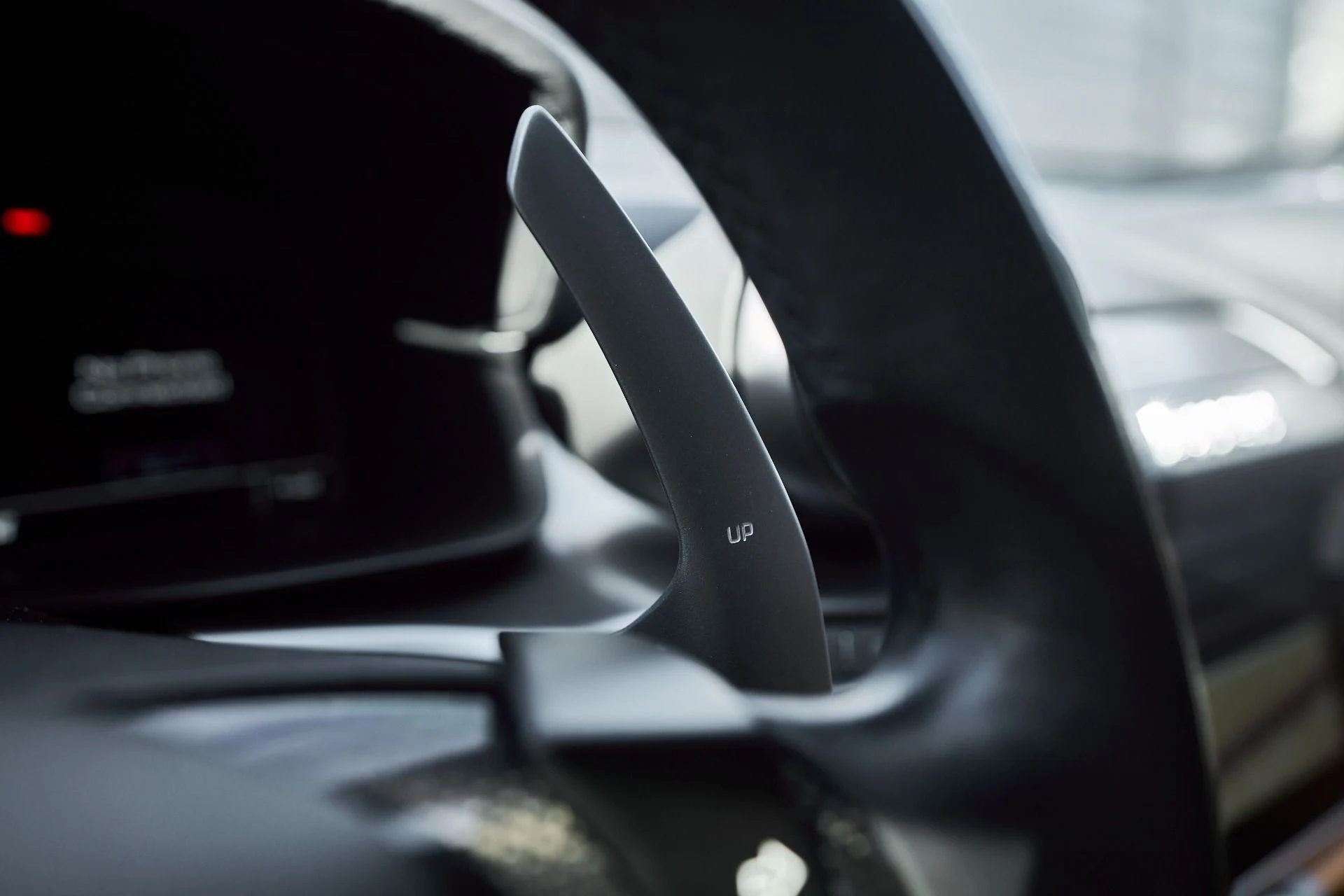 mph053_367218871_Used_2018_Ferrari_GTC_4_Lusso_V12_1764210214_43ad6b3ed1