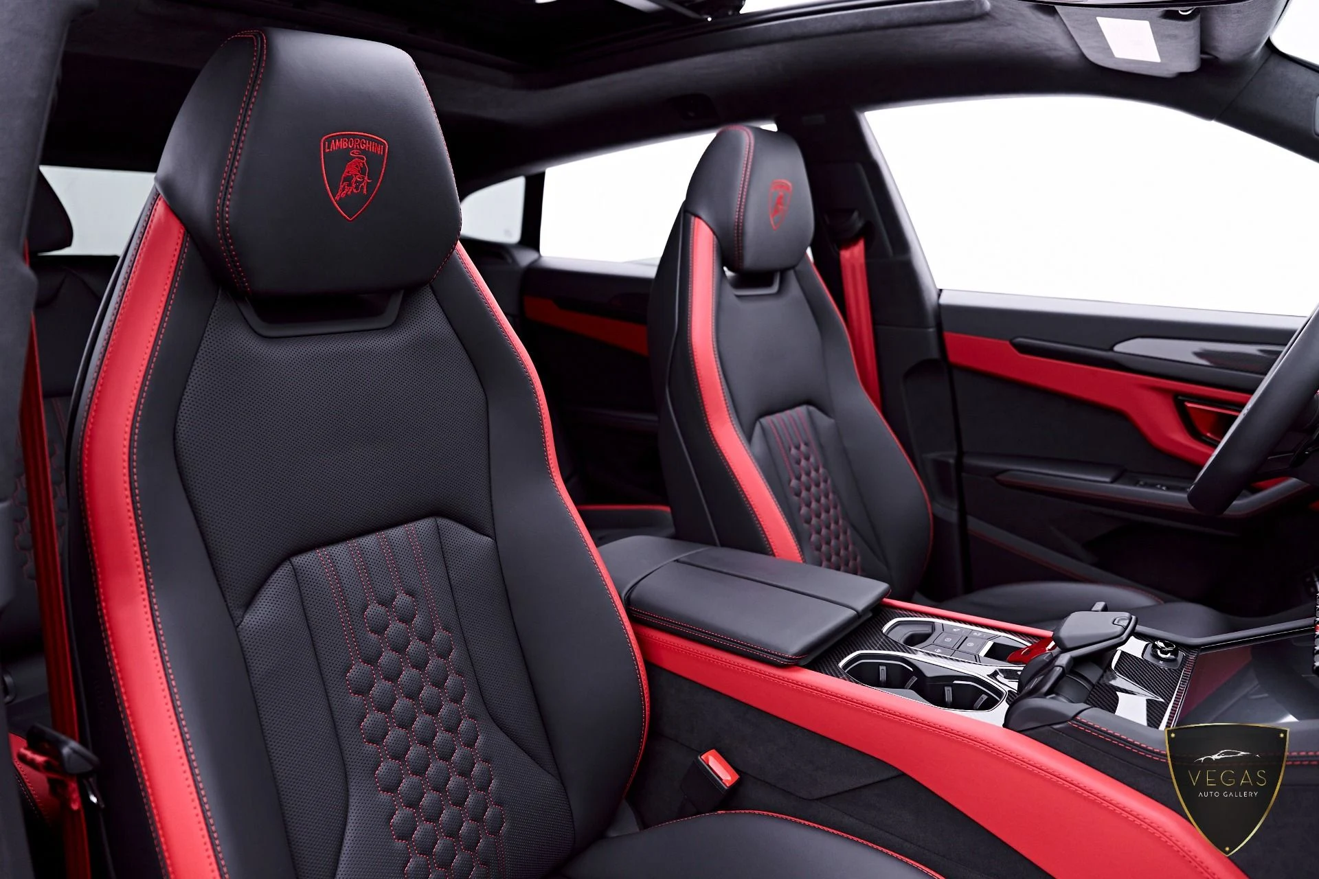 mph053_3686824695_Used_2026_Lamborghini_Urus_SE_1782163593_532cbbfa24