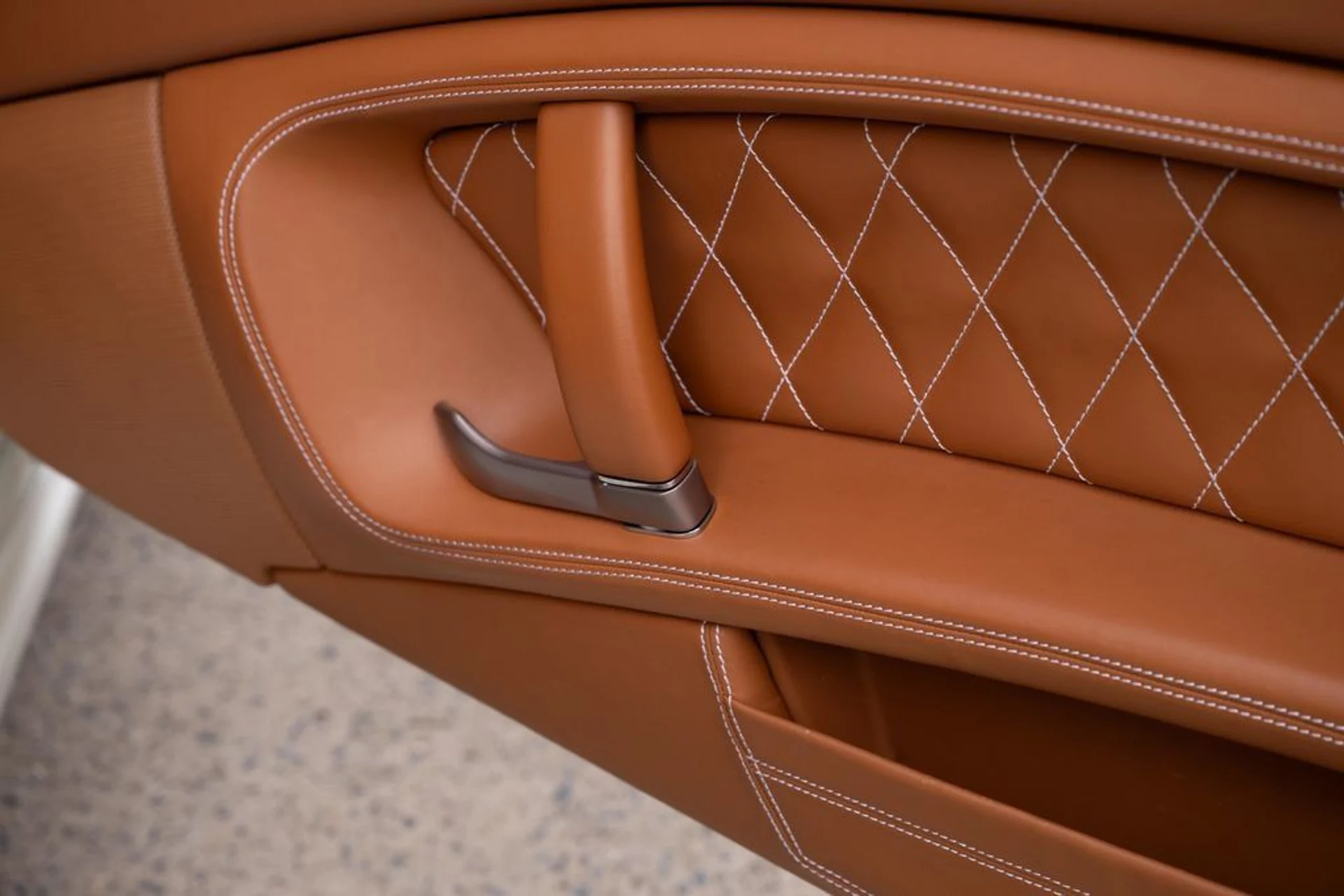 mph053_3691904851_5ac342bcfb6f4e36915ad24c83bf4239_1935f00a52