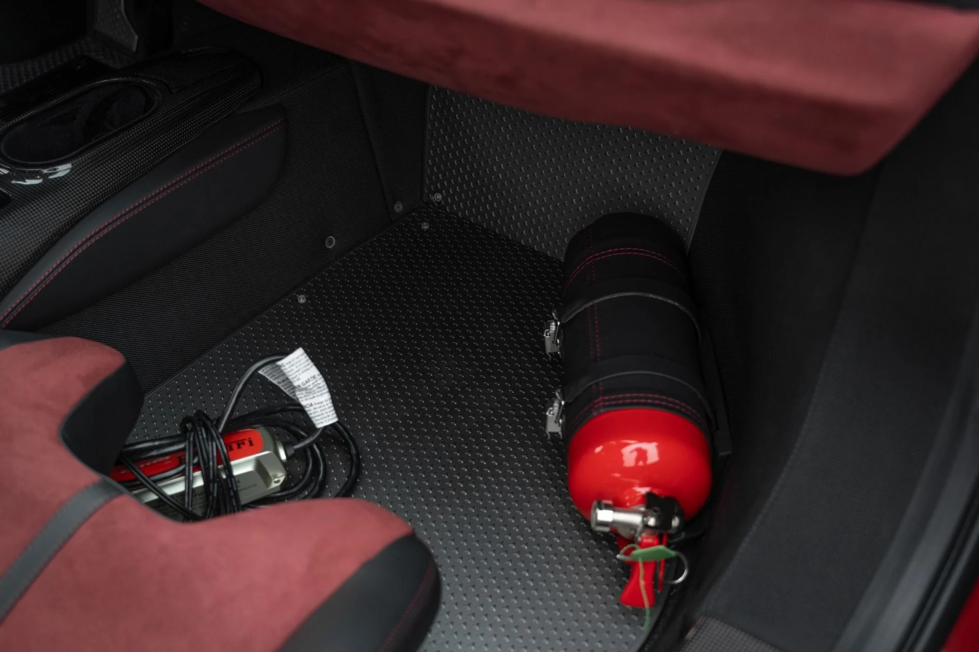 mph053_3707012273_Used_2019_Ferrari_488_Pista_1759877636_c27c14fa07