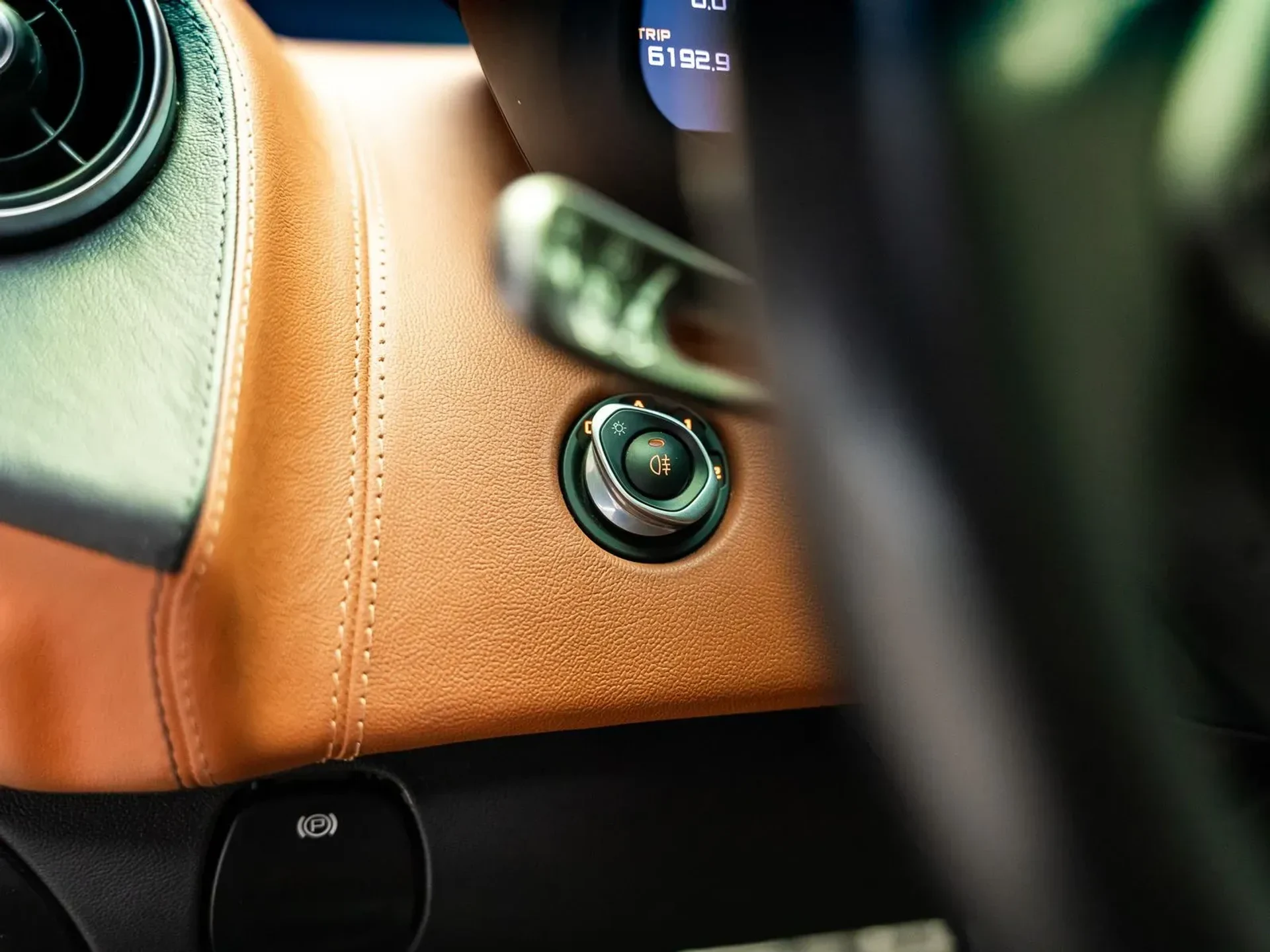 mph053_3765346543_12a39529_014e_4ab6_9af2_87b72feae63f_568780cf20