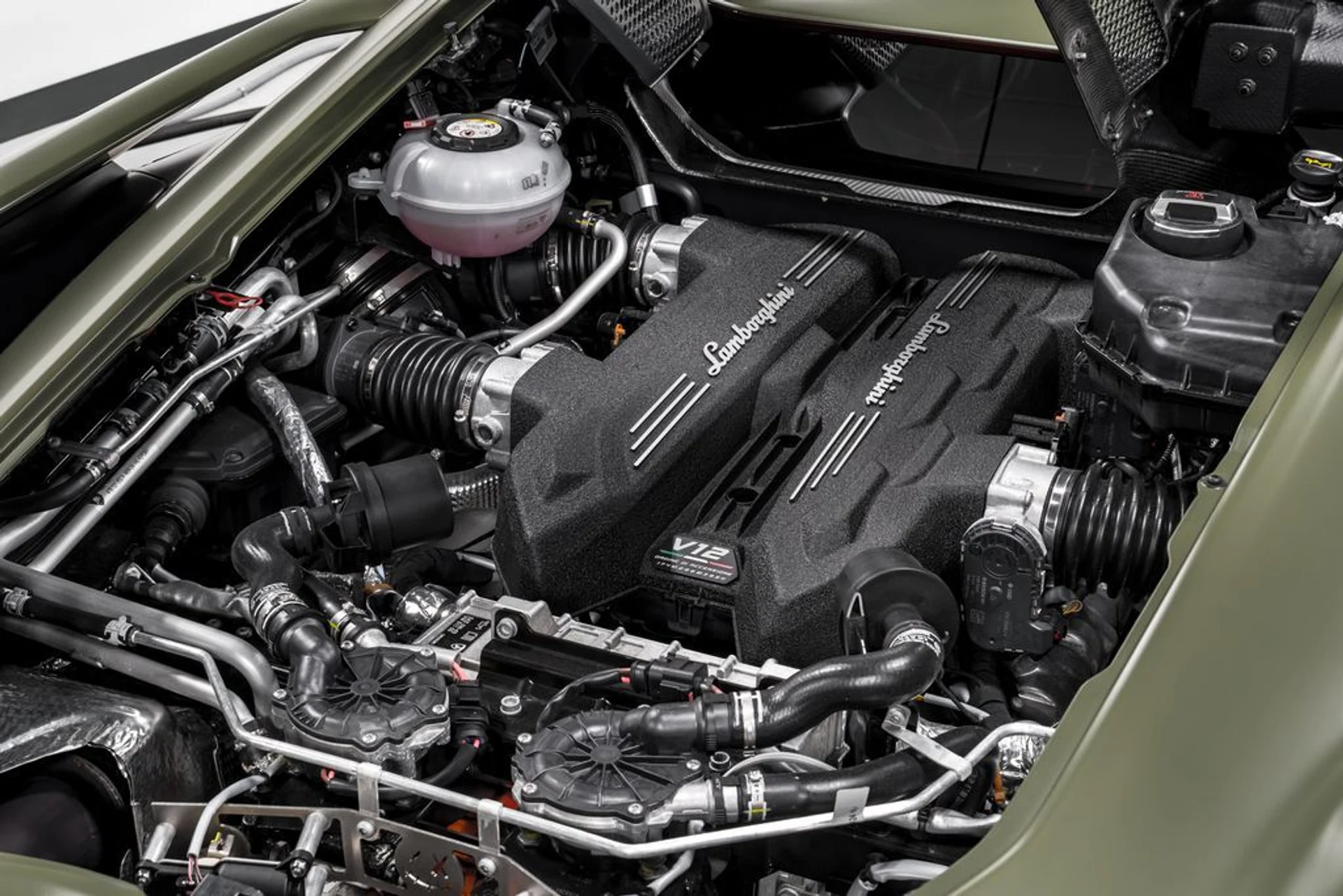 mph053_379718819_c7f56eeac938df5b32da4c7fcfb7141fx_f02848a6be