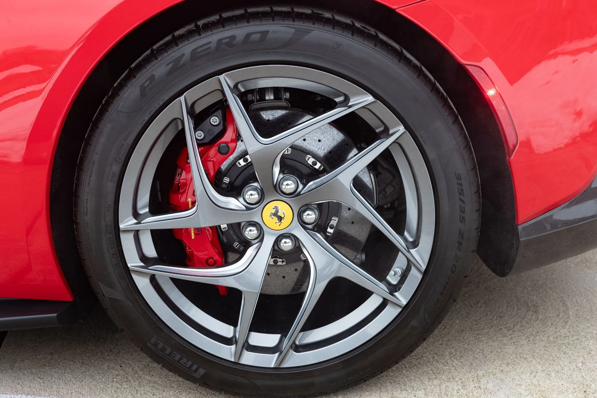 mph053_3832040082_Used_2020_Ferrari_812_Superfast_1765217668_3cd0e967ef