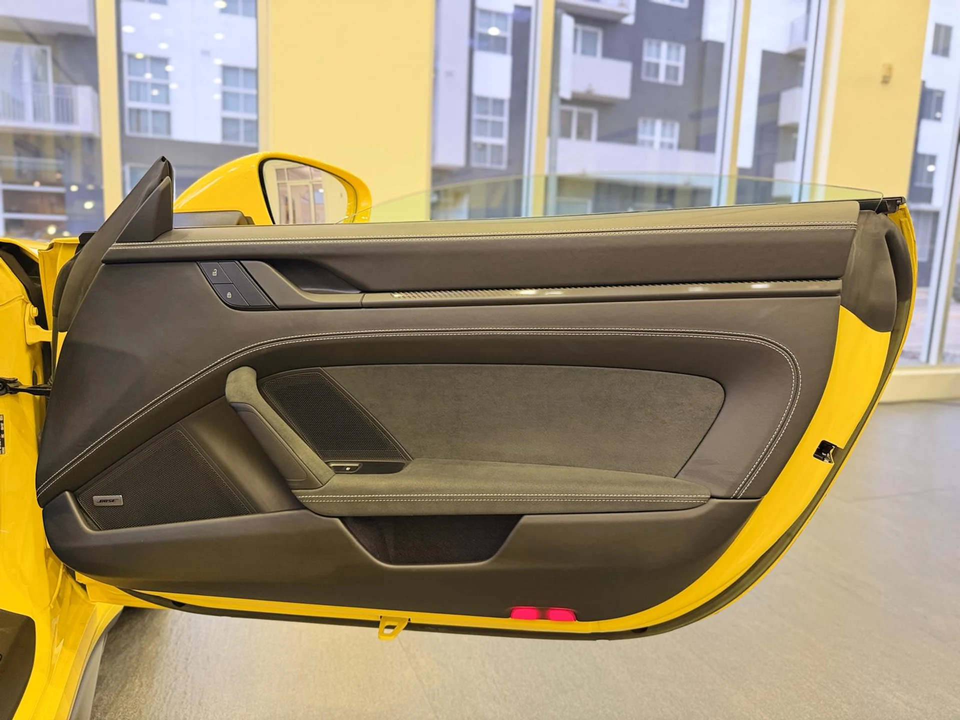 mph053_3839067628_Whats_App_Image_2025_12_22_at_6_00_56_PM_14_14cb2df58f