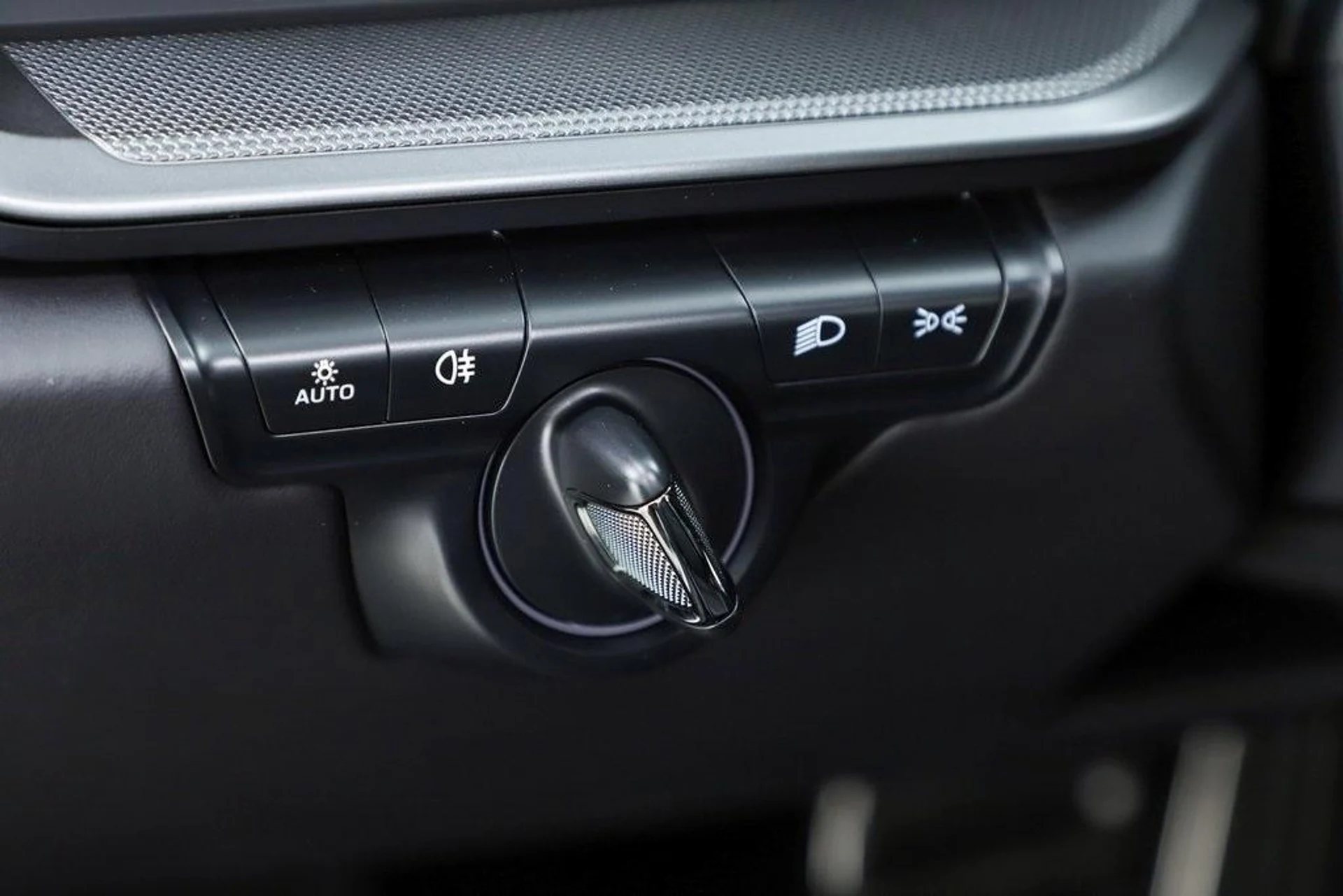 mph053_3871201520_7_De_Z_G_Zy_Vi_YI_Ryp1ja_Uy_IW_7_Nas_4e7983ed62