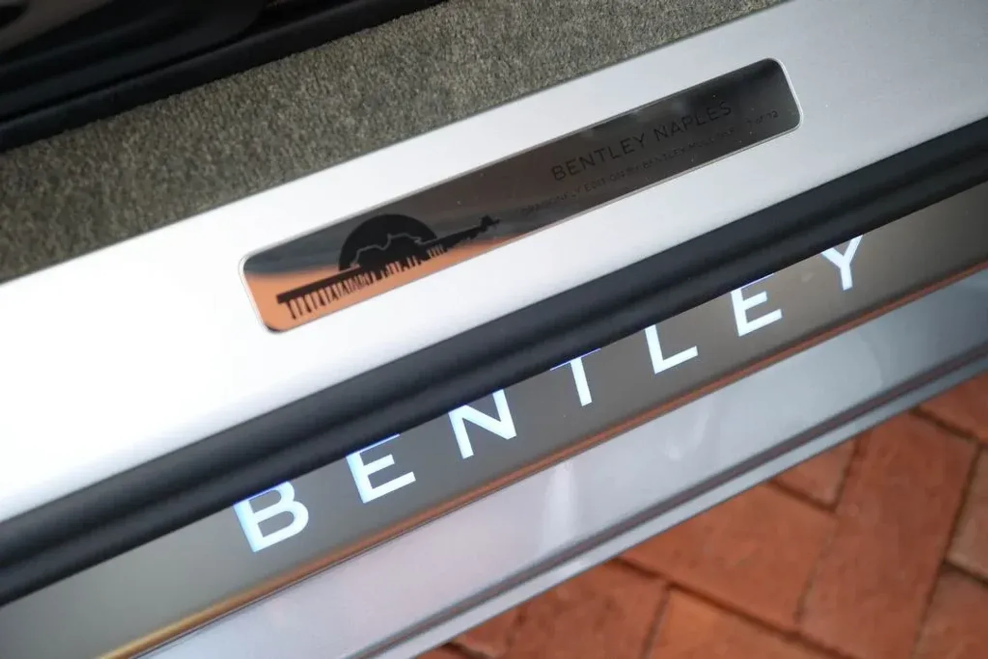 mph053_3881424150_be97d2da378aba8d66f80d394e47af4e_ab99325581