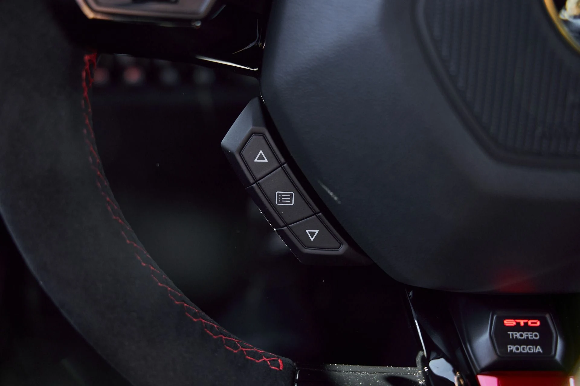 mph053_3885247443_Used_2024_Lamborghini_Huracan_STO_1768271462_46067c9bde