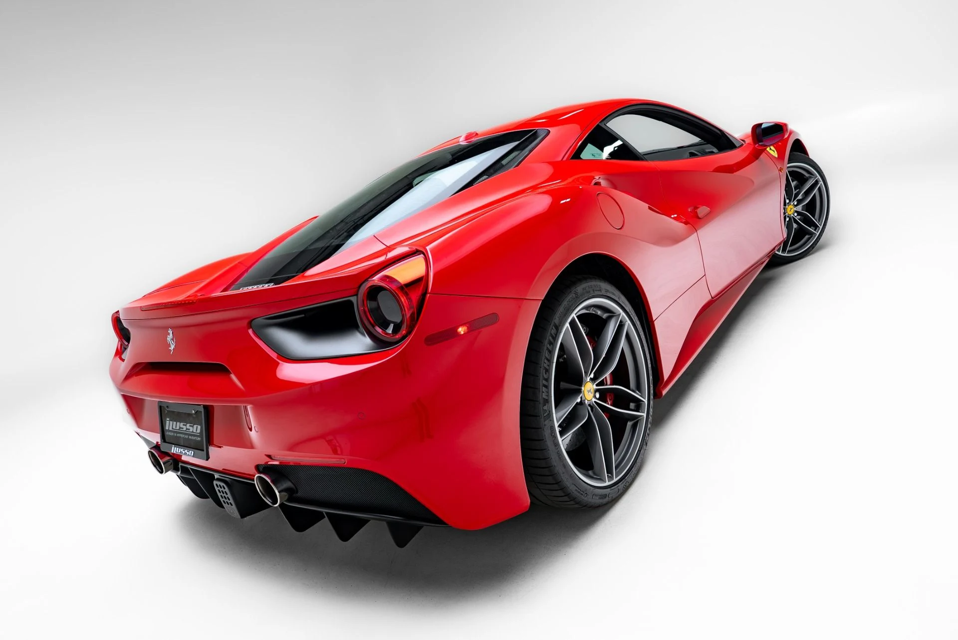 mph053_3905593439_Used_2018_Ferrari_488_GTB_1776815736_f92c6239cf