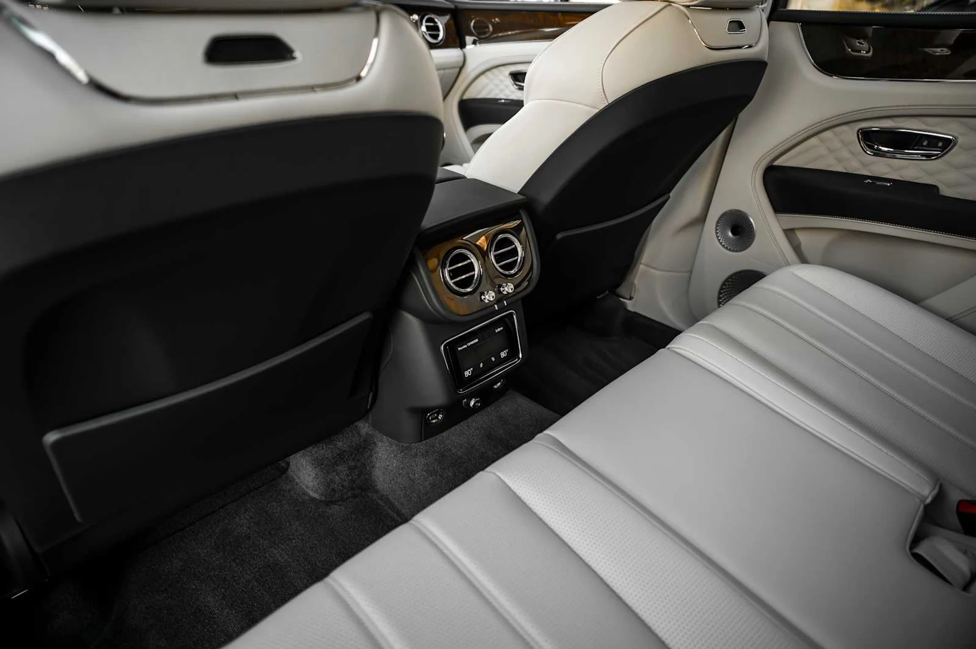 mph053_3906838648_21aad8cff149c0dfbfaa7740212ba266x_ede7d3ef0c