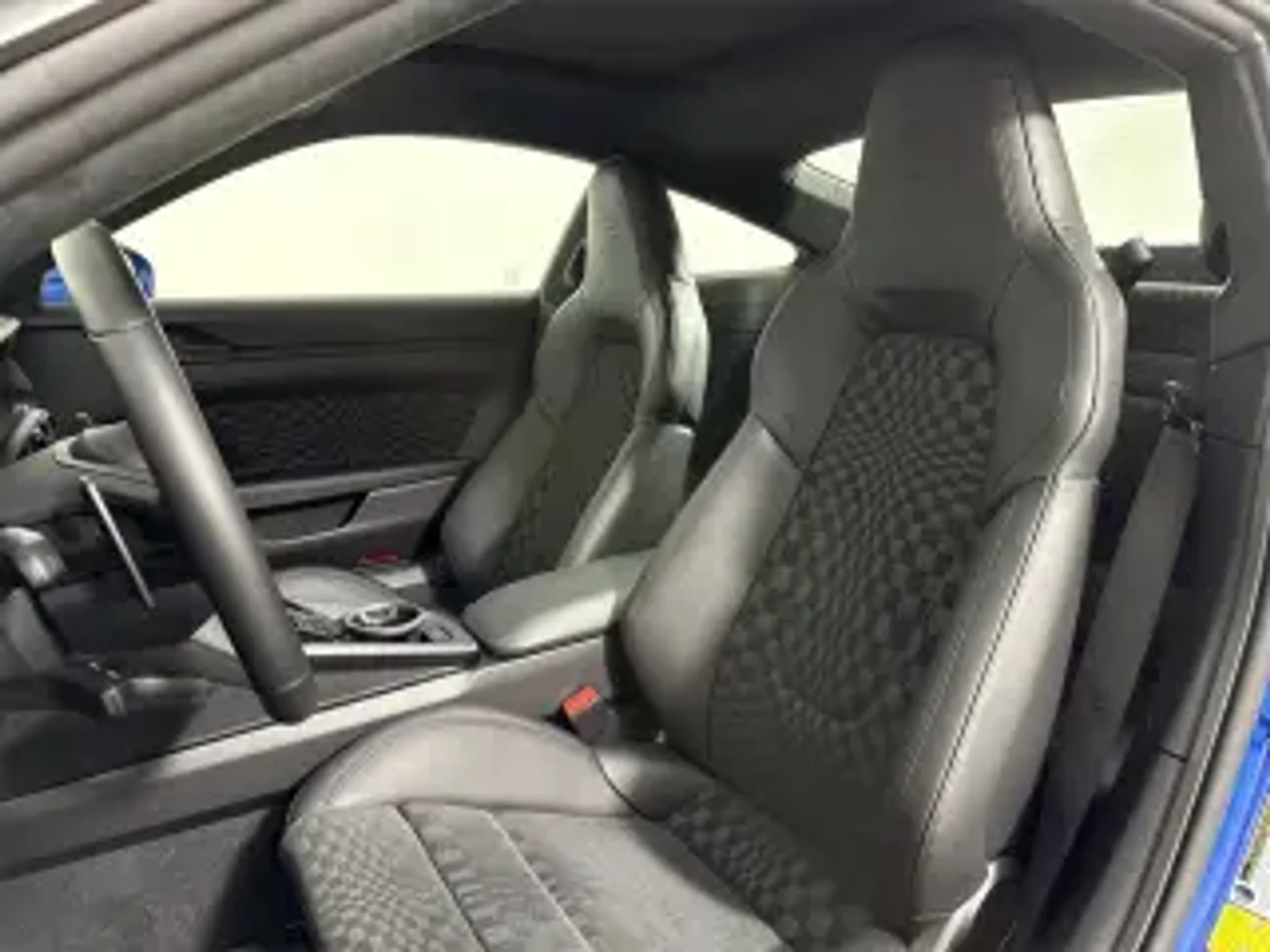 mph053_3910583572_320_1436572226