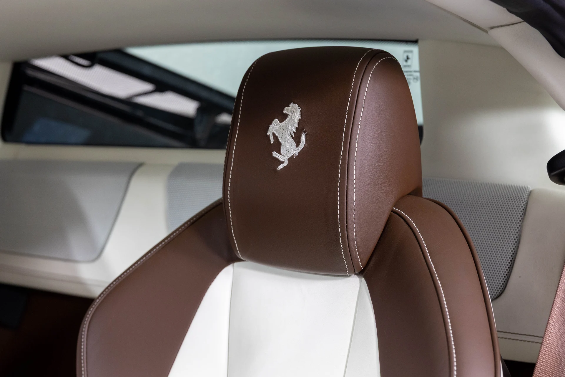 mph053_3920245520_dbacb3d64f3b4ac528907f24402040e8_d2188b77b4