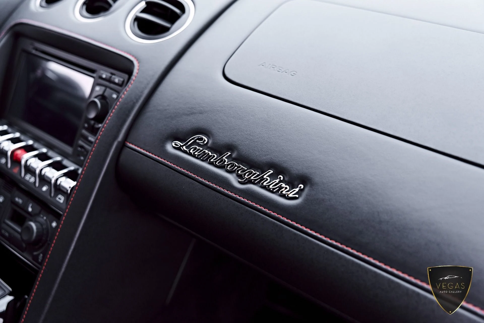 mph053_3937791596_Used_2013_Lamborghini_Gallardo_LP_550_2_1782343877_95622bfff0