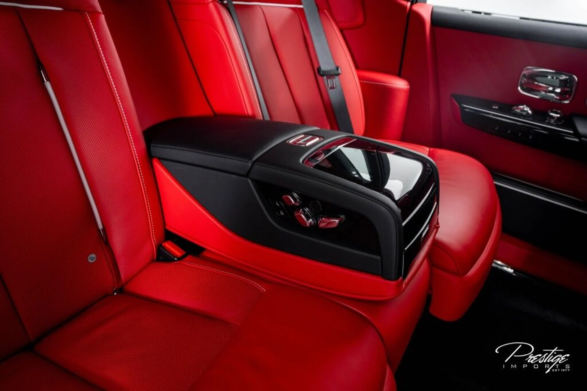 mph053_3965611365_56f1b39512e218cba4999aac95220d8f_9ae4075c55