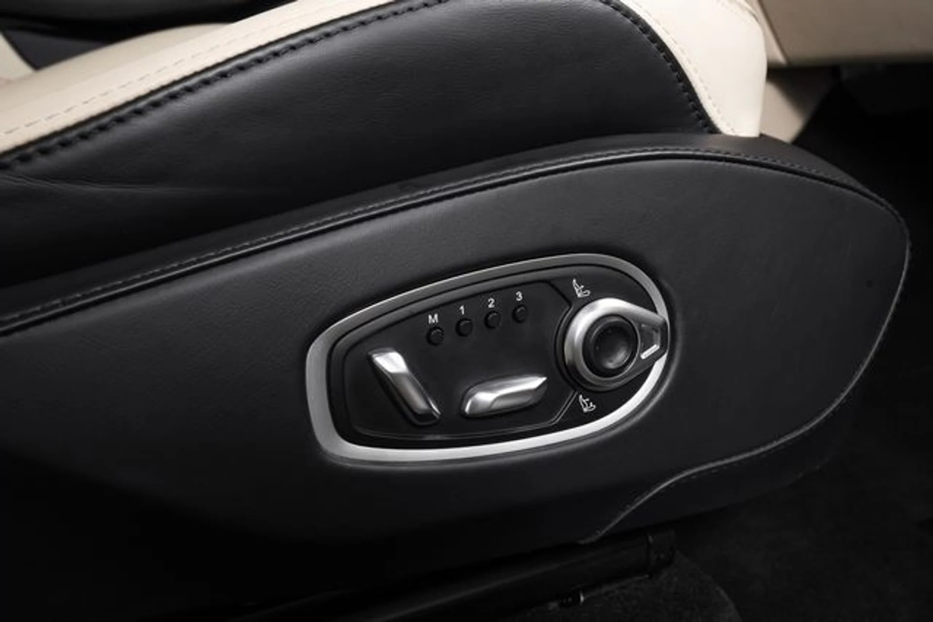 mph053_3986072398_ffa58b9bb00fac9bc4667e1b807c4893x_167e8c5347