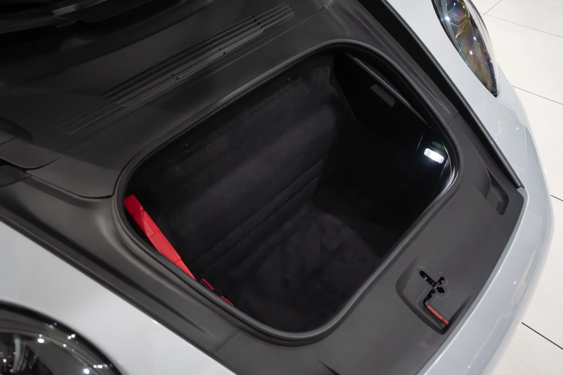 mph053_4023531005_11869_p54_l_e81960fddf