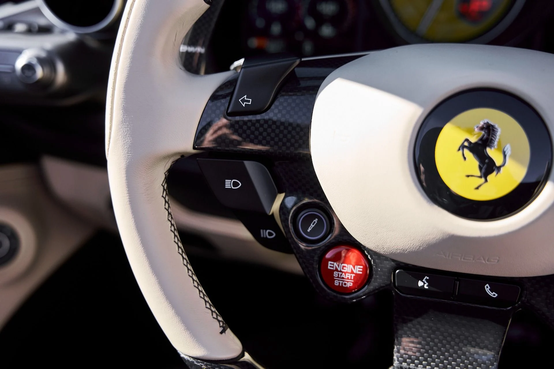 mph053_405139731_Used_2022_Ferrari_F8_Spider_Base_1768868463_13ab2059db