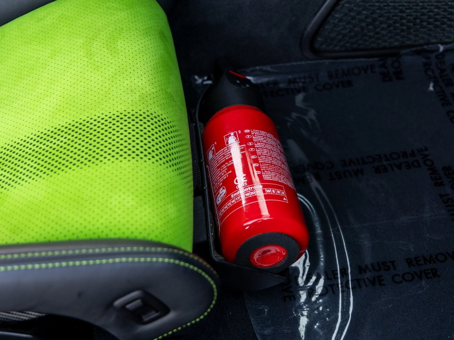 mph053_4092237091_54_8338f41438