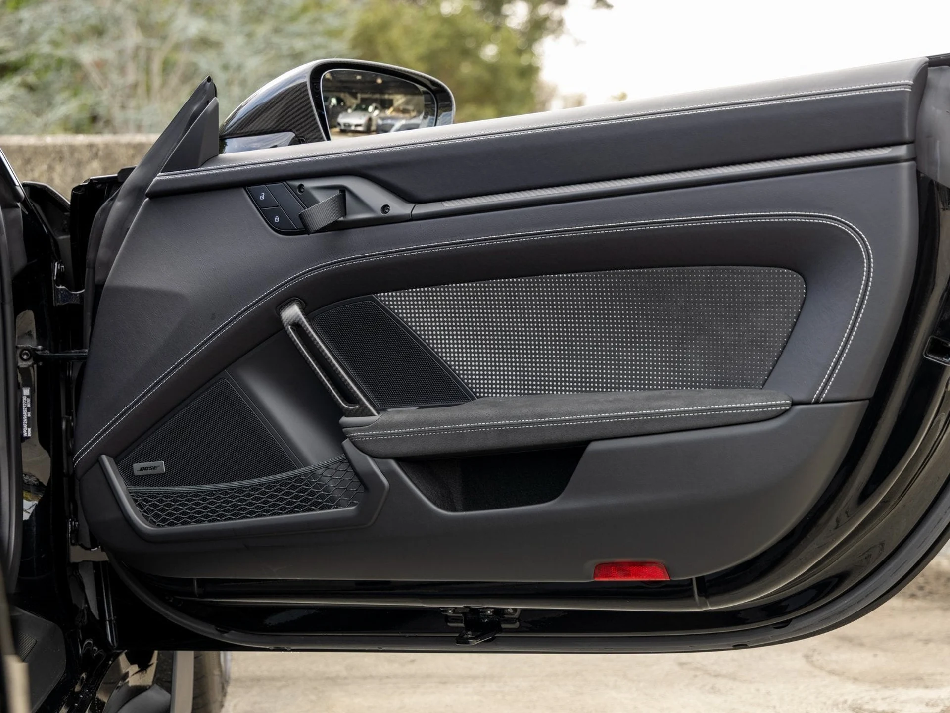 mph053_4095348592_54_6672fb9030