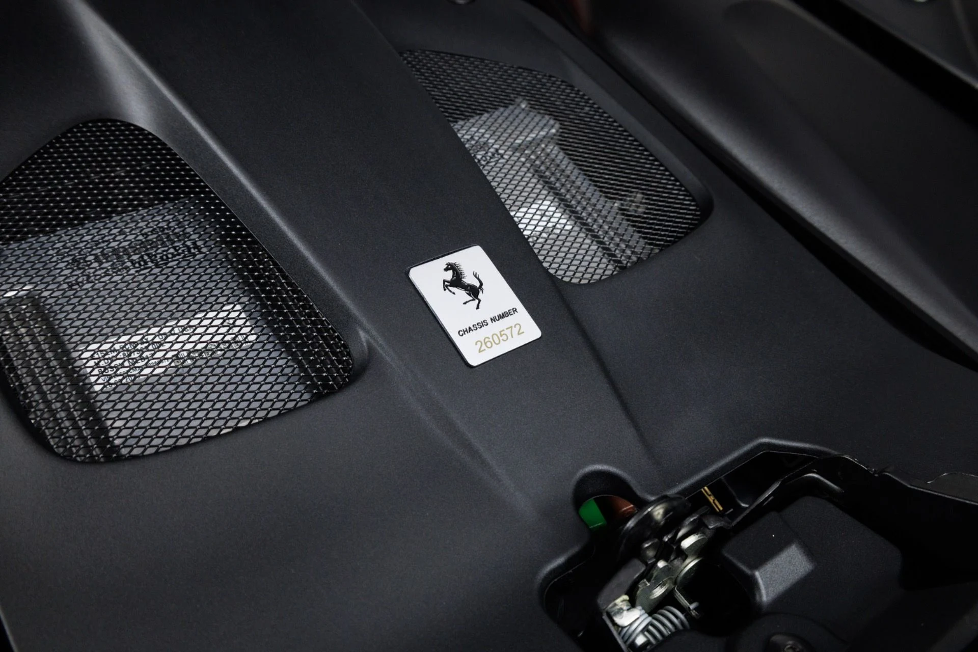 mph053_4101710916_Used_2021_Ferrari_812_GTS_1786404031_311c147eac
