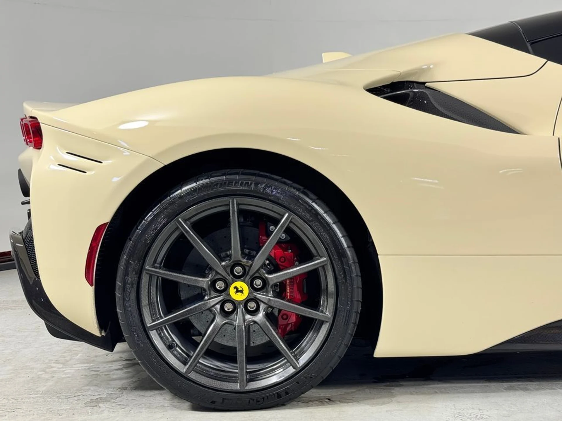 mph053_412902485_pzarzcohdj6yhmfi4clhx9uwdu3d_10ad86ebf3