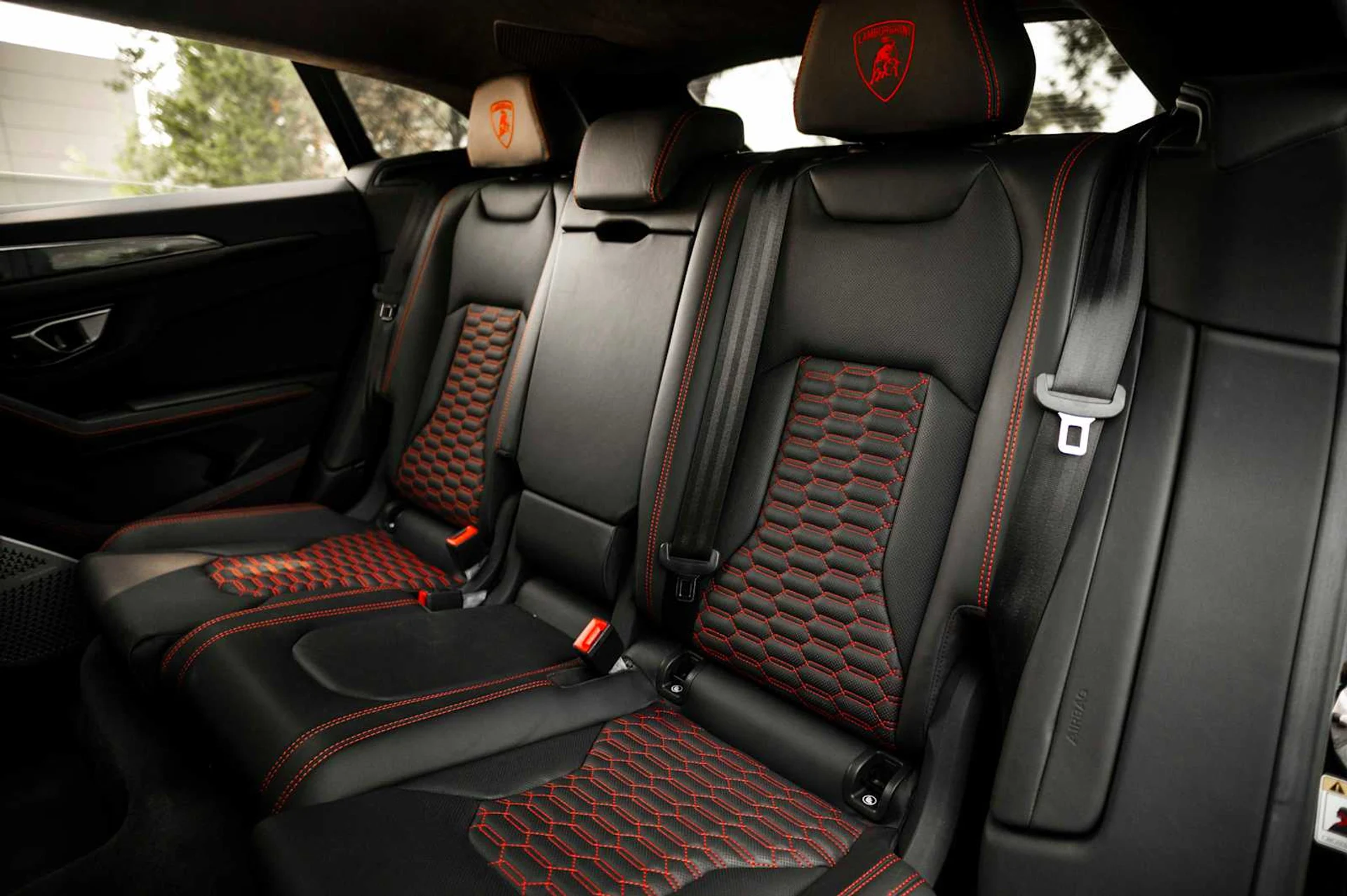 mph053_4143345290_dd68c3f25f88085308647a8e4dcd7a68x_0041768f7e