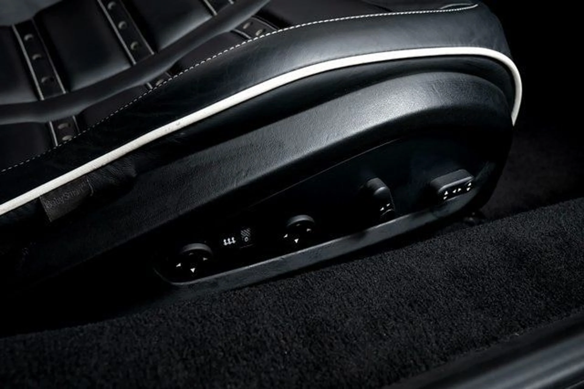 mph053_4178460619_93f9cdb4cee2638db64038247e3fd114x_2df962d066