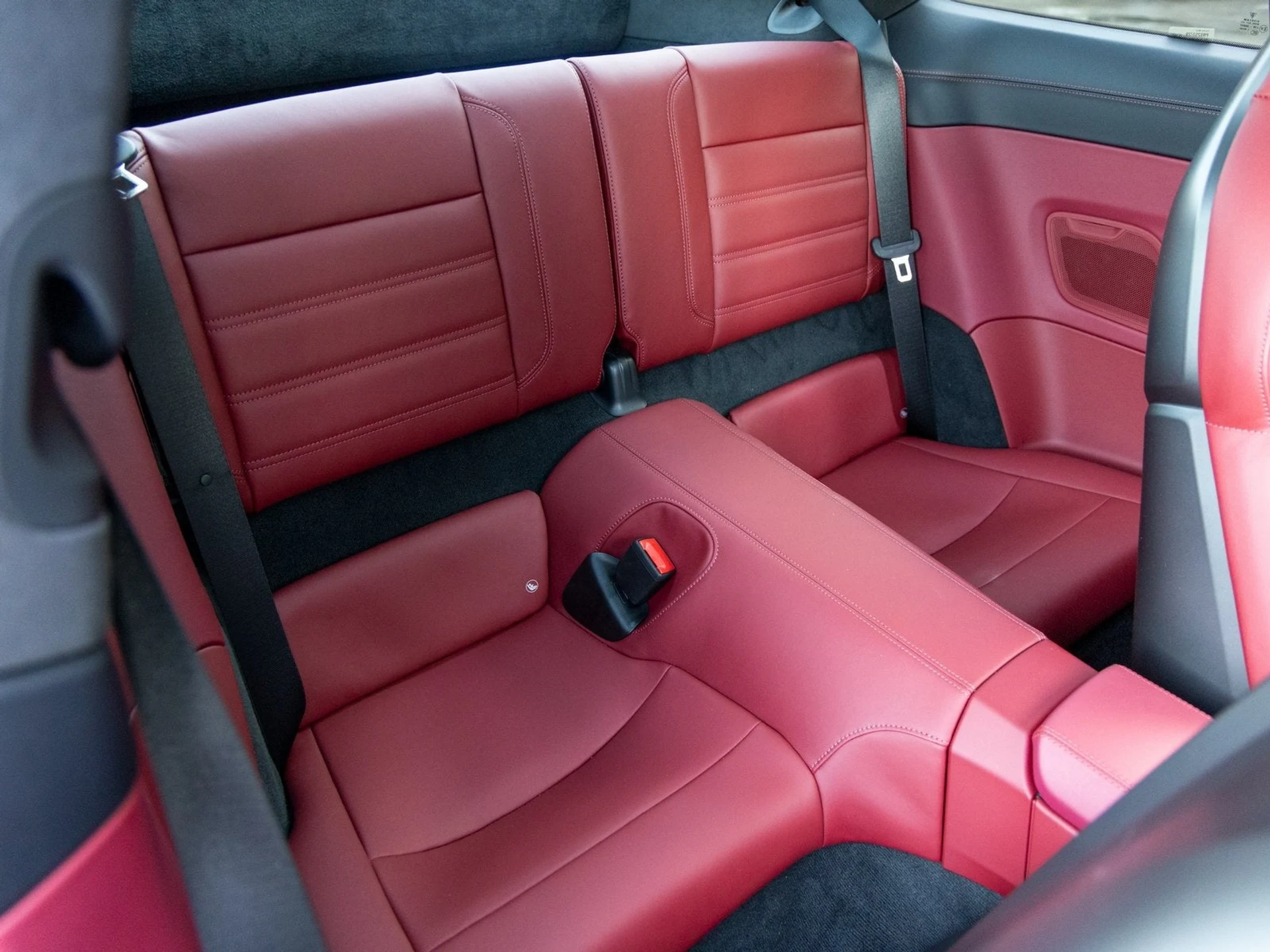 mph053_4182060761_54_5c07522eeb