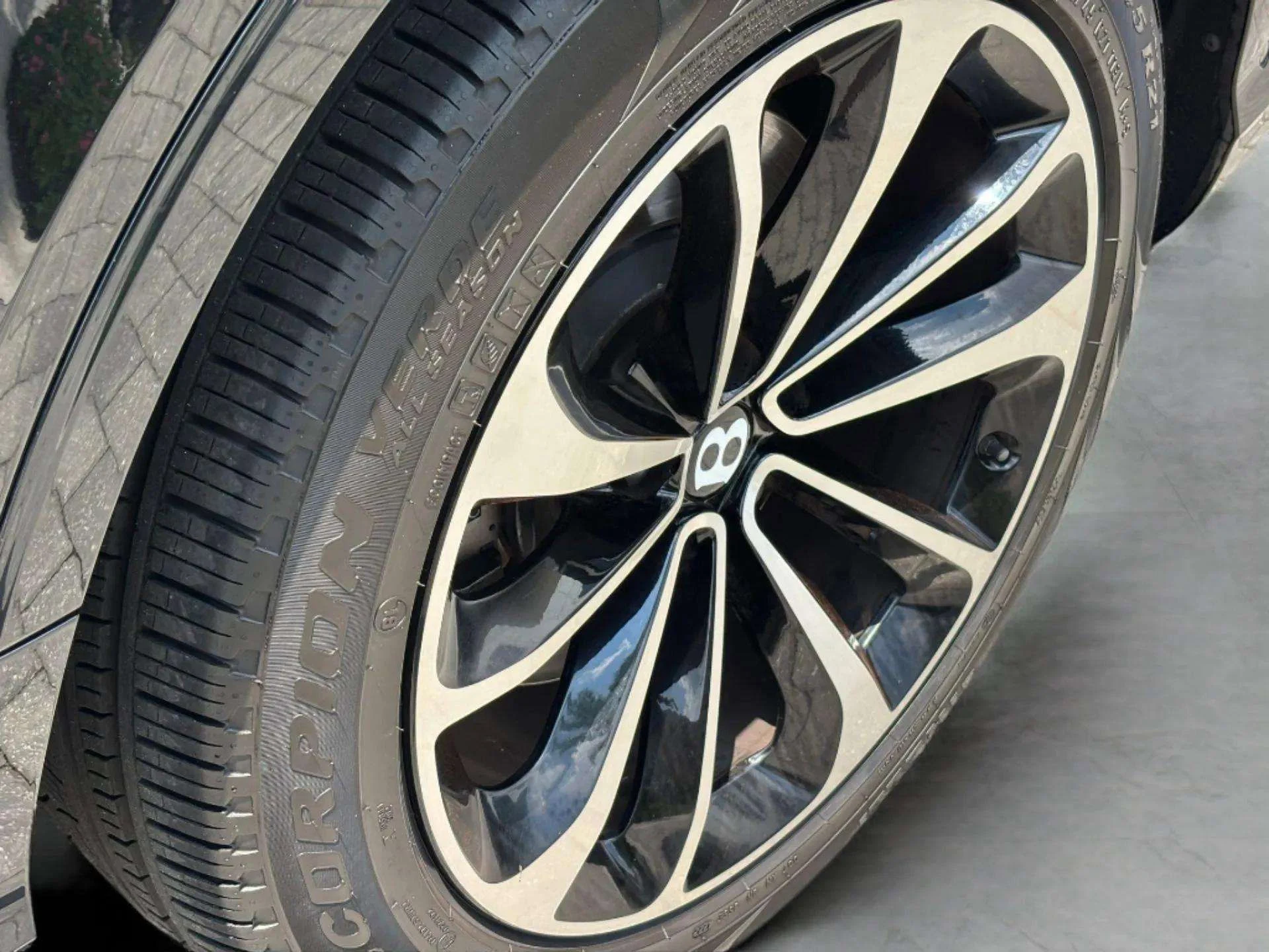 mph053_4186247982_fd0e30bb10e2439c9173e5565e27bb73_eebe46b7e9