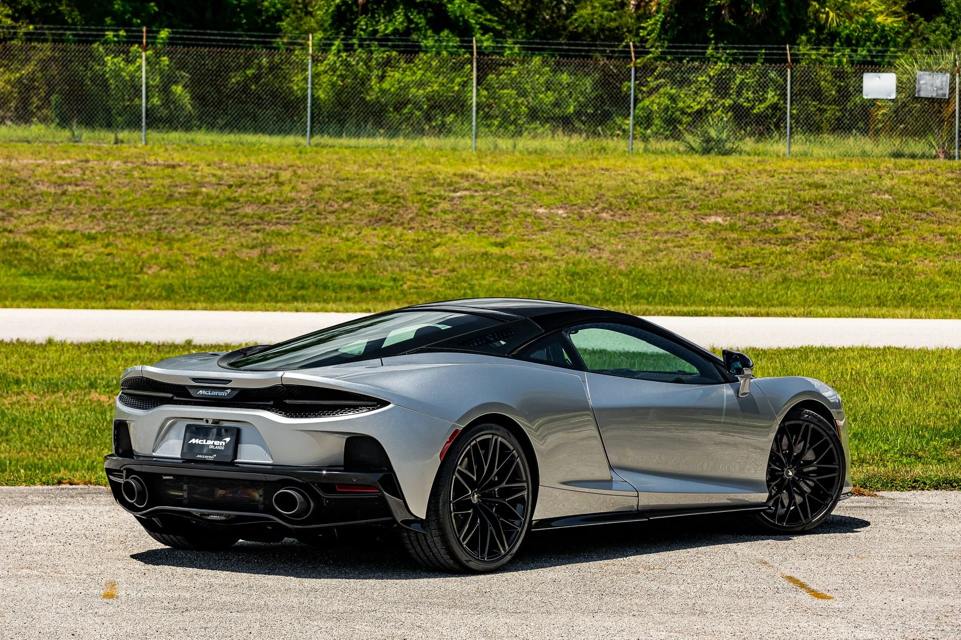 mph053_4193239548_137_p54_l_b50eab7b35